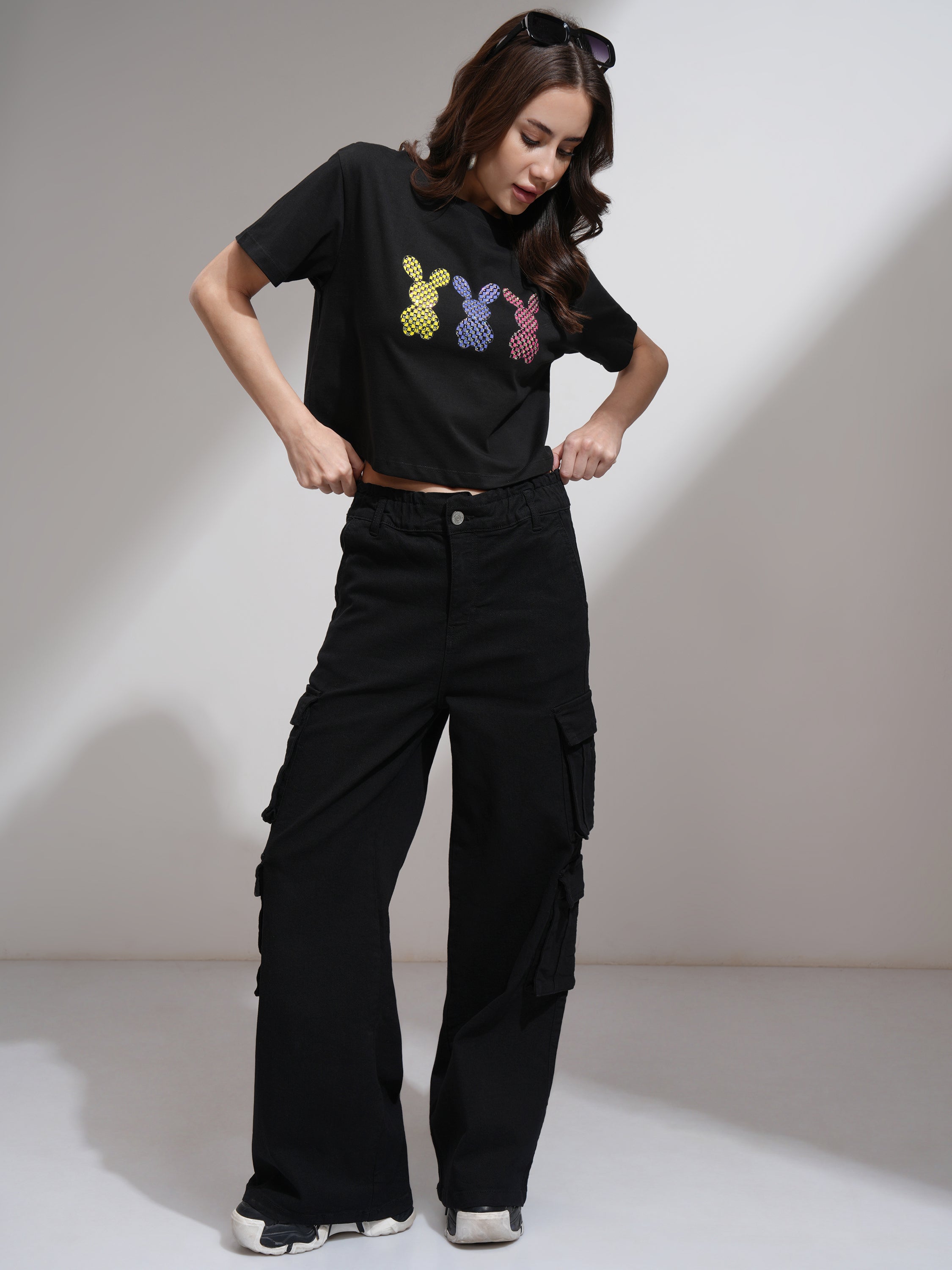 Tokyo Talkies Women Black Straight Fit Stretchable Jeans - Black - Image 2