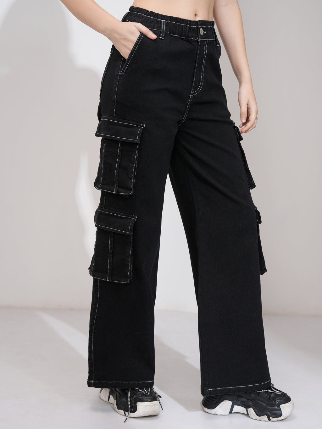 Tokyo Talkies Women Black Straight Fit Stretchable Jeans - Black - Image 6