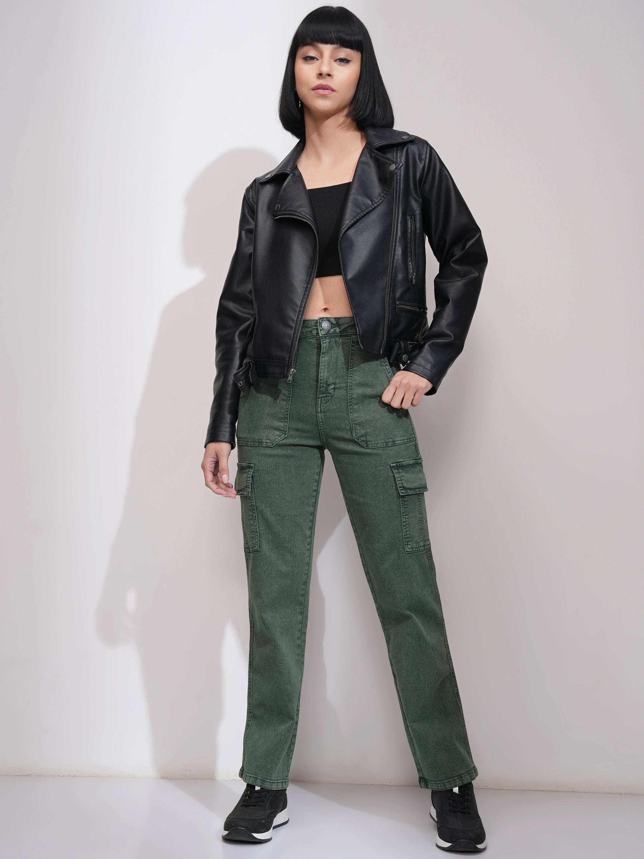 Tokyo Talkies Women Green Straight Fit Stretchable Jeans - Green - Image 2