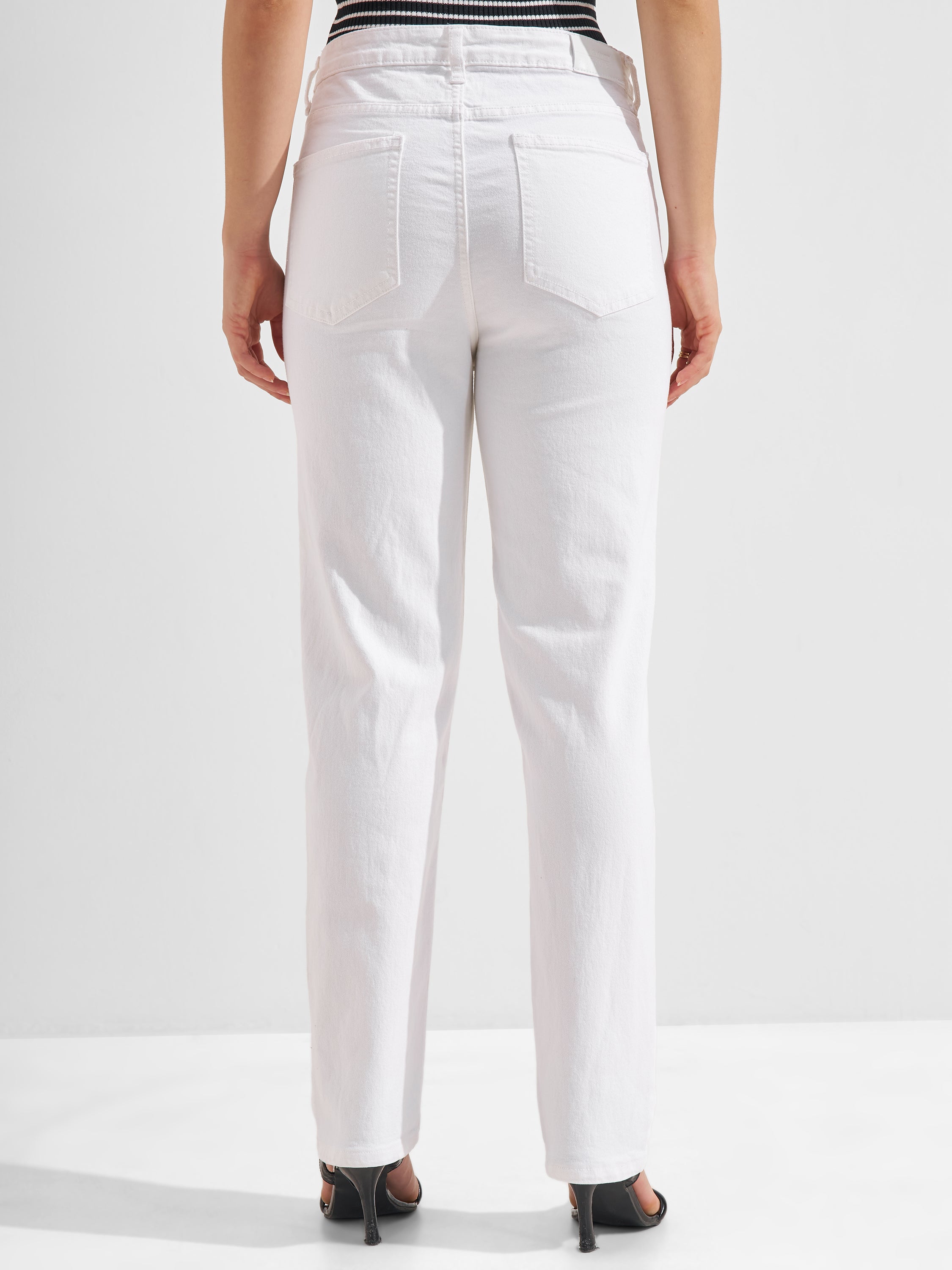 Tokyo Talkies Women White Slim Fit Jeans