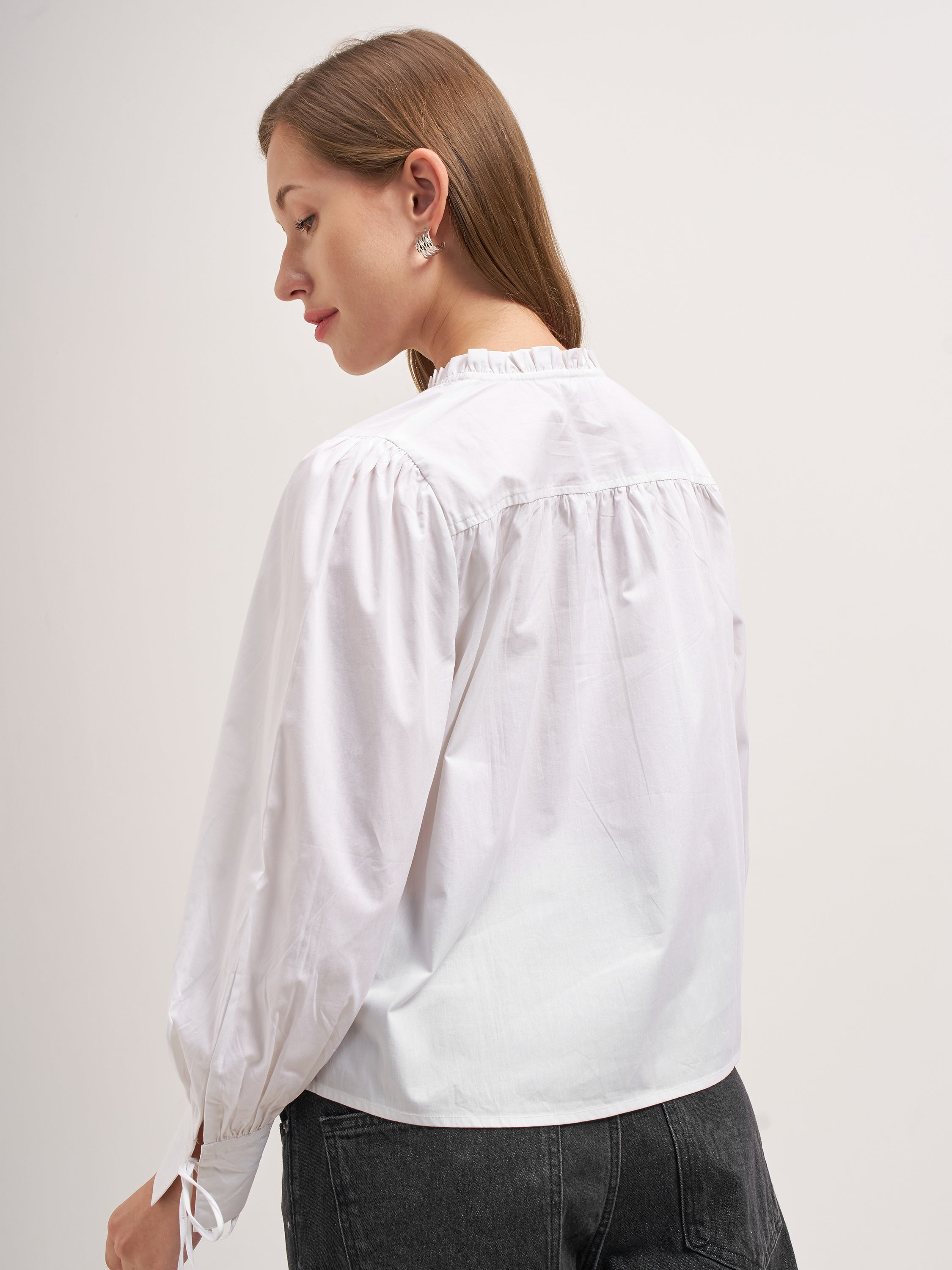 Tokyo Talkies Women White Solid Regular Top