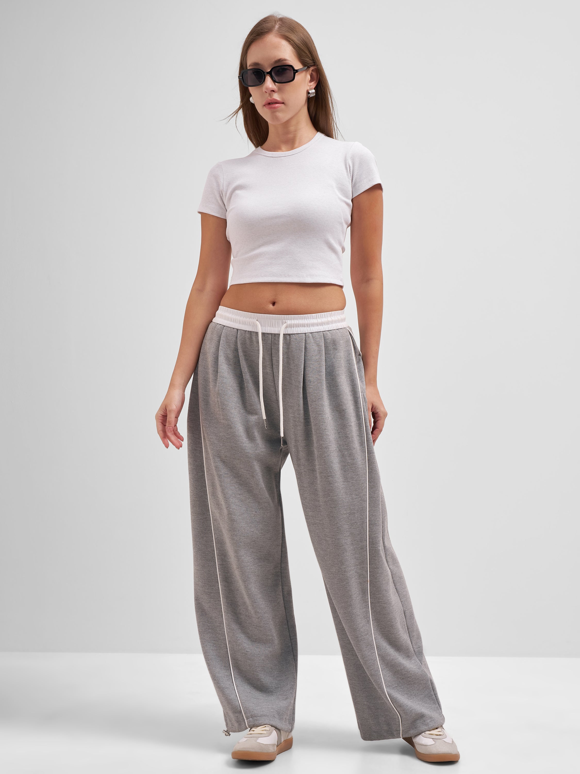 Tokyo Talkies Women Grey Solid Regular Top