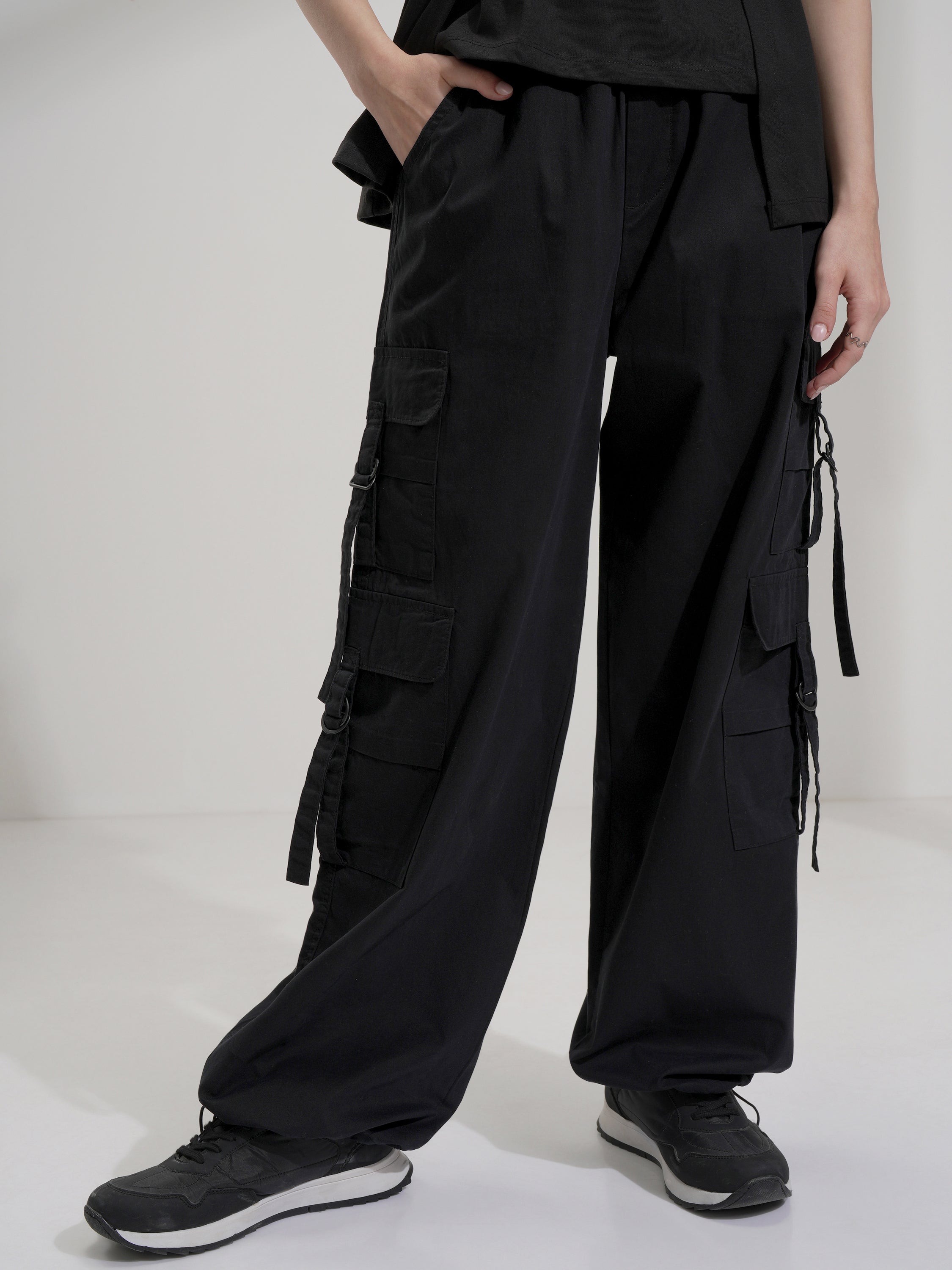 Tokyo Talkies Women Black Solid Straight Fit Cargos - Black - Image 1