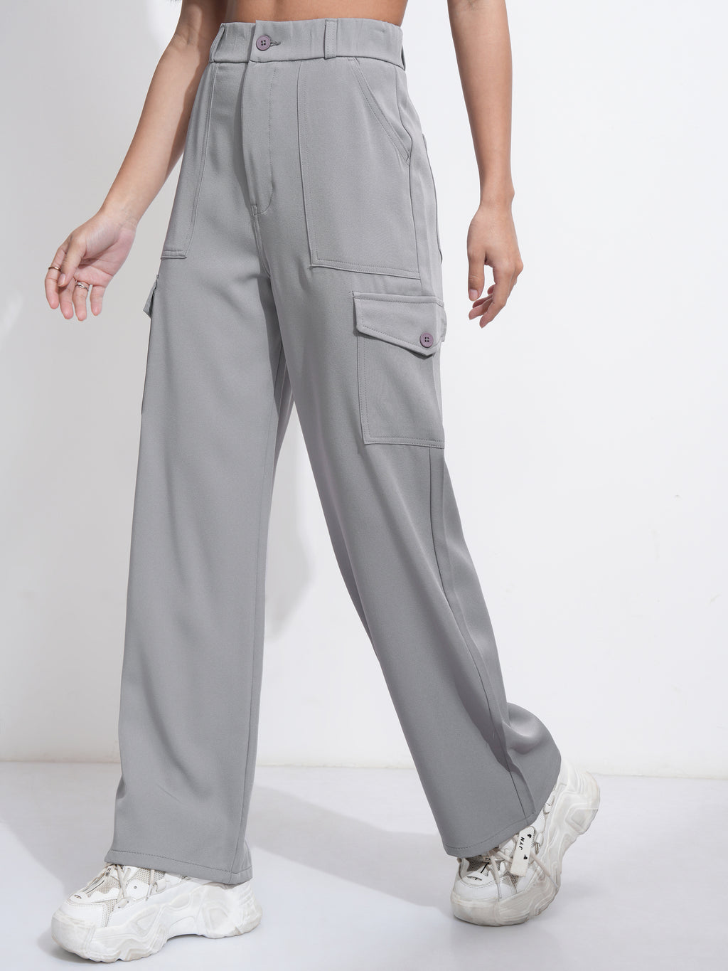 Tokyo Talkies Women Grey Solid Straight Fit Cargos - Grey - Image 4