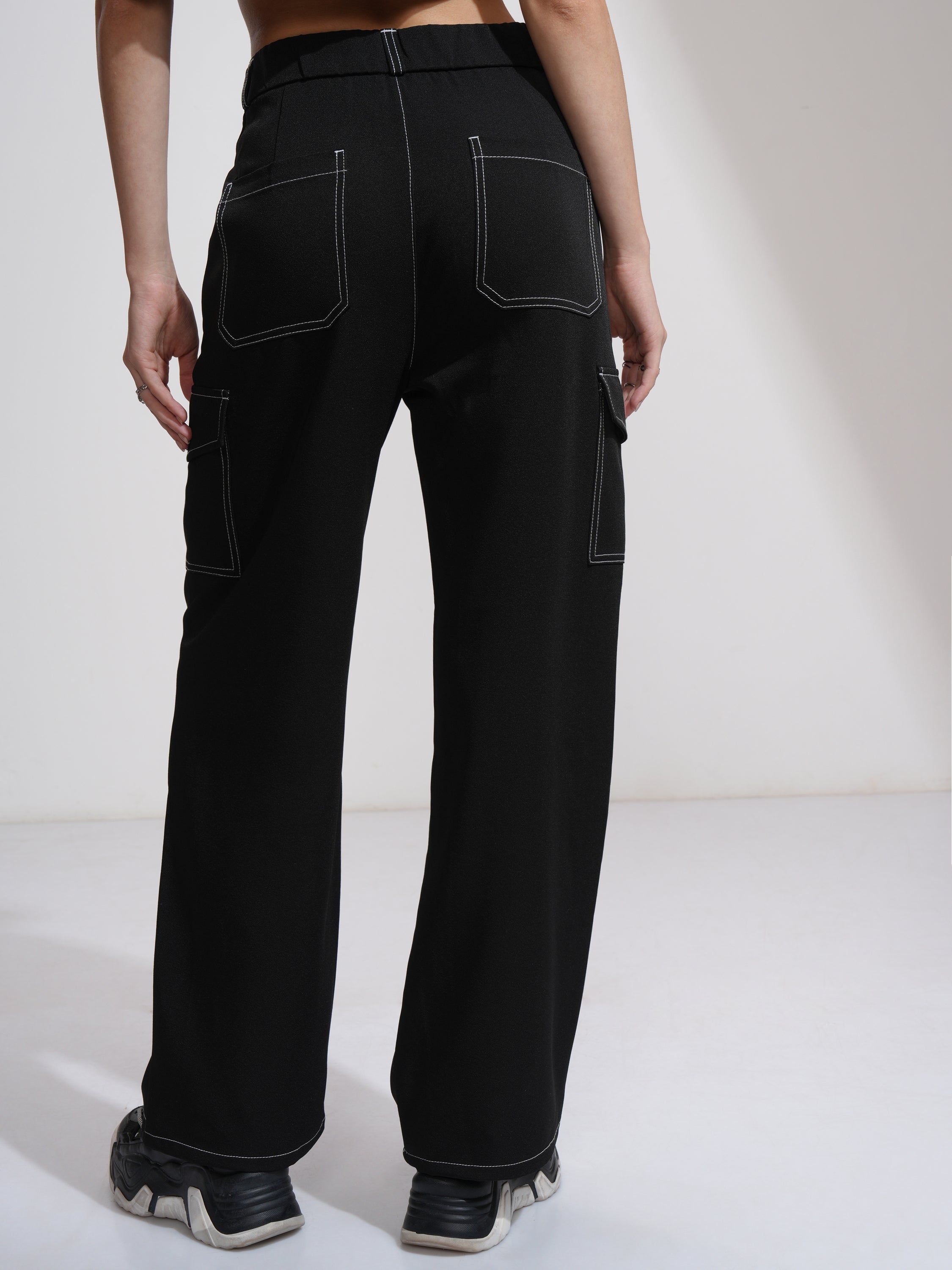 Tokyo Talkies Women Black Solid Straight Fit Cargos - Black - Image 3