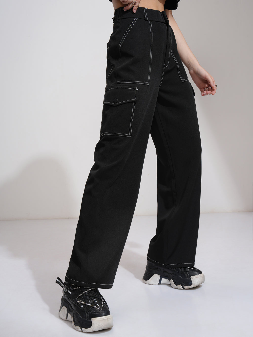 Tokyo Talkies Women Black Solid Straight Fit Cargos - Black - Image 6