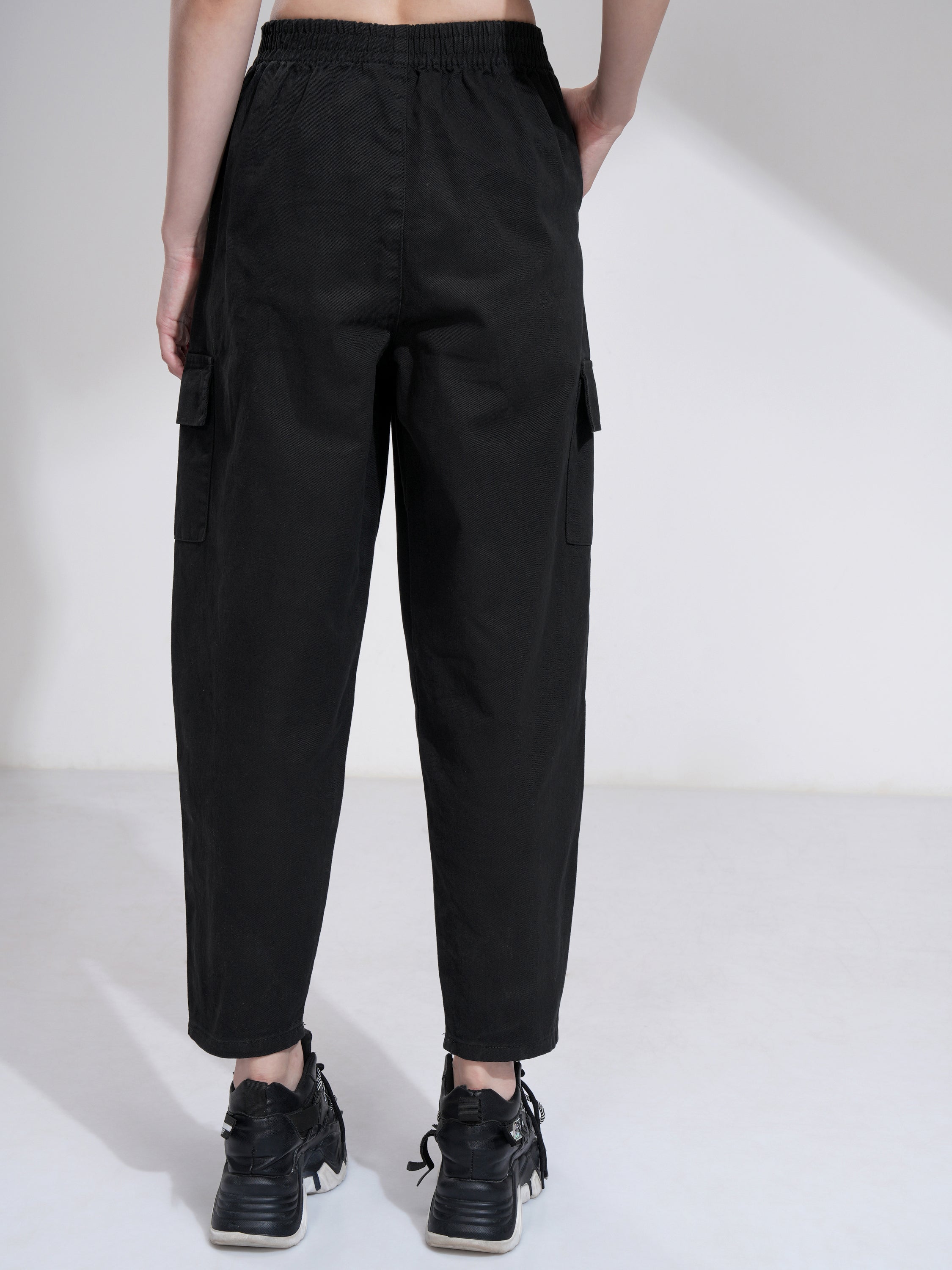 Tokyo Talkies Women Black Solid Mom Fit Cargos - Black - Image 3