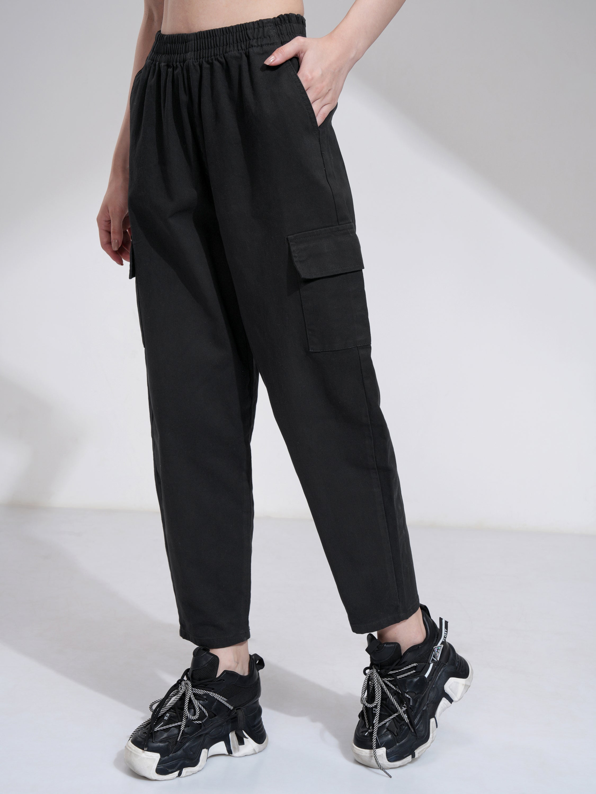 Tokyo Talkies Women Black Solid Mom Fit Cargos - Black - Image 4