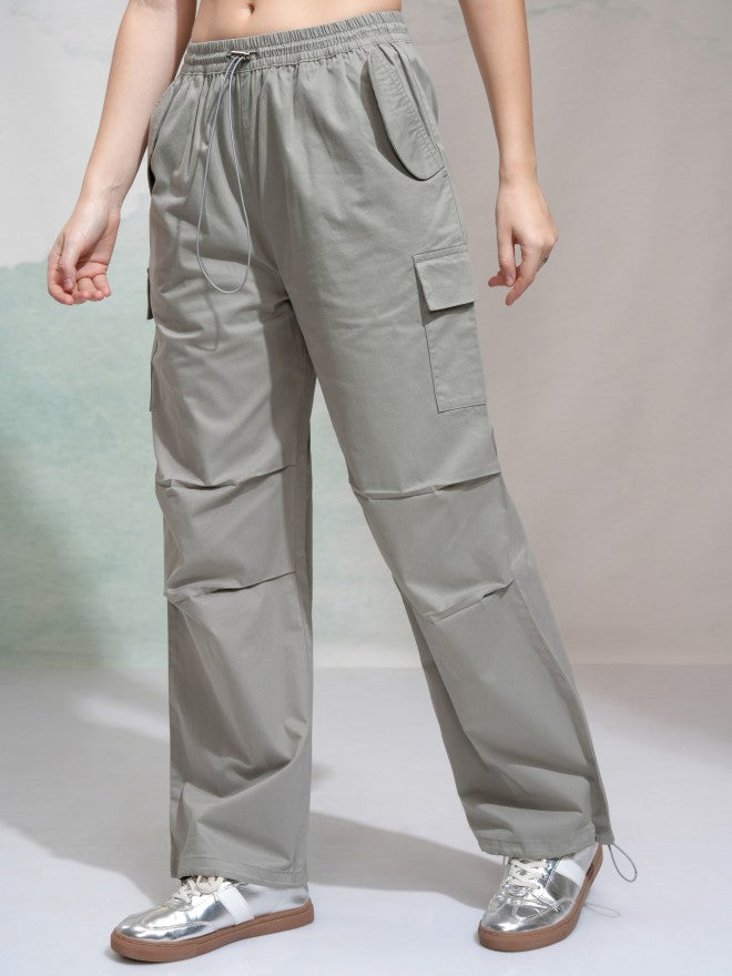 Tokyo Talkies Women Grey Solid Straight Fit Cargos - Grey - Image 4