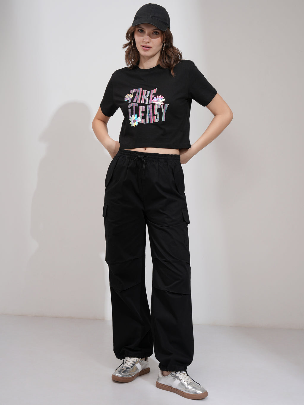 Tokyo Talkies Women Black Solid Straight Fit Cargos - Black - Image 2