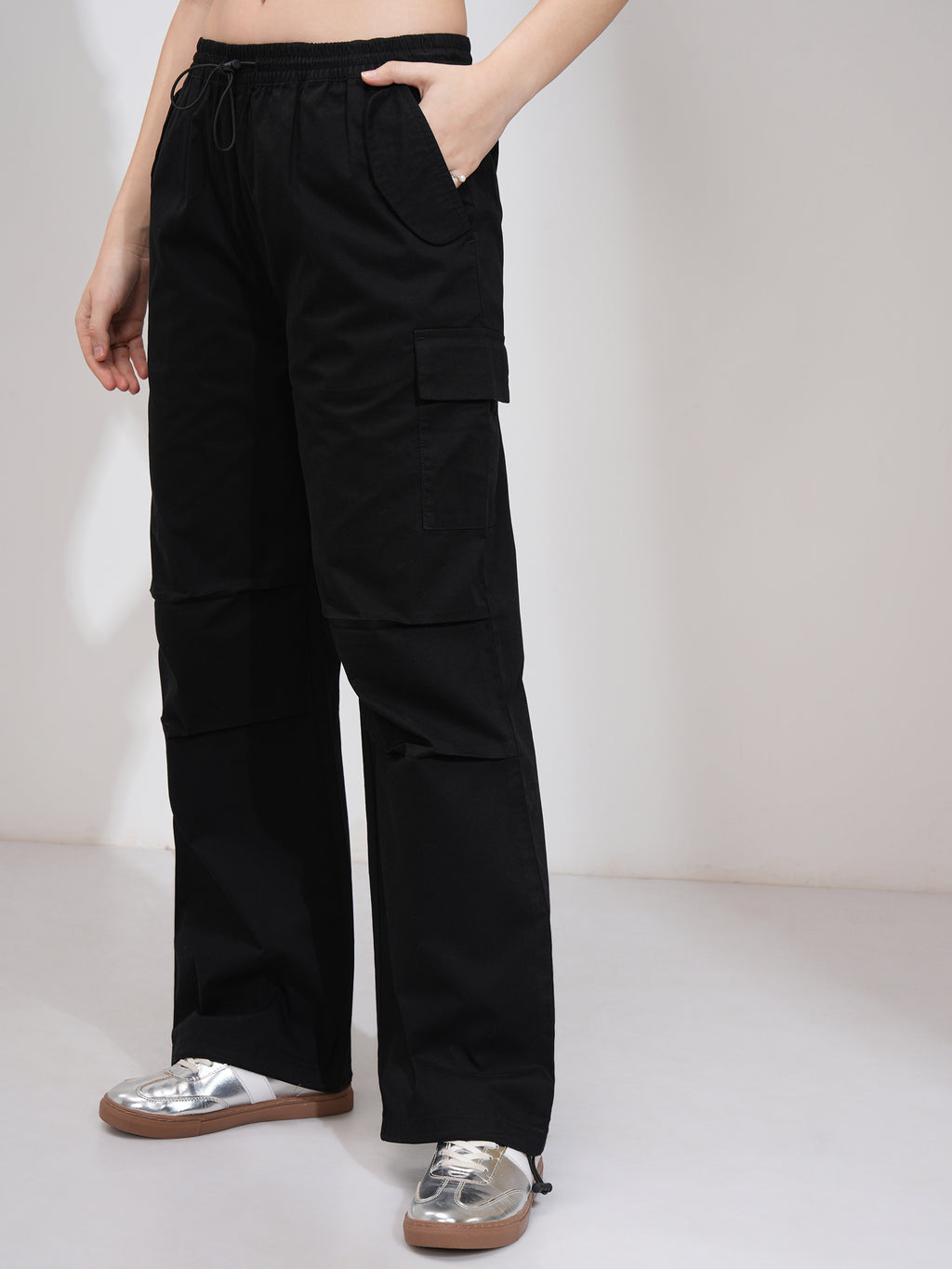 Tokyo Talkies Women Black Solid Straight Fit Cargos - Black - Image 4