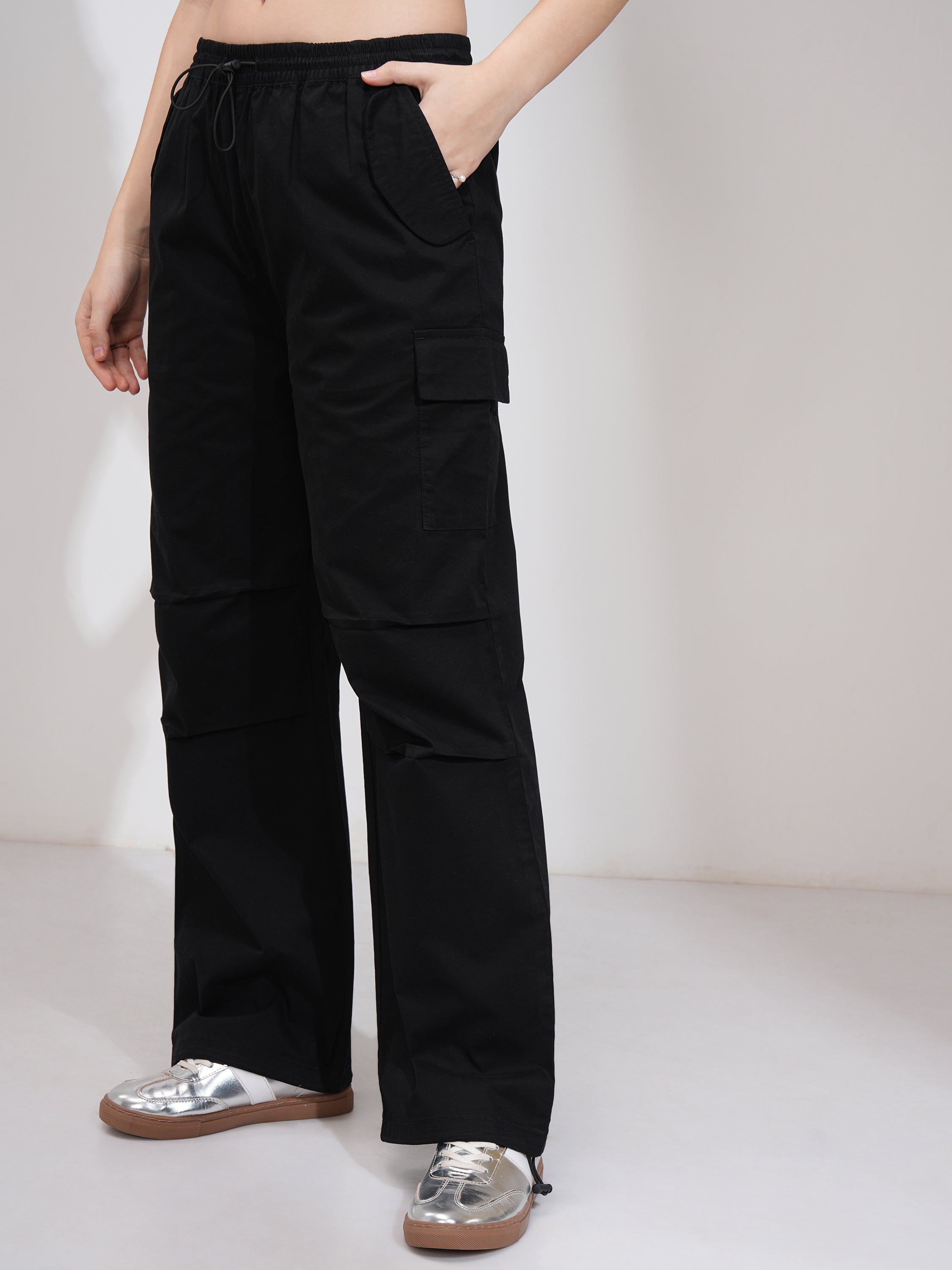 Tokyo Talkies Women Black Solid Straight Fit Cargos - Black - Image 4