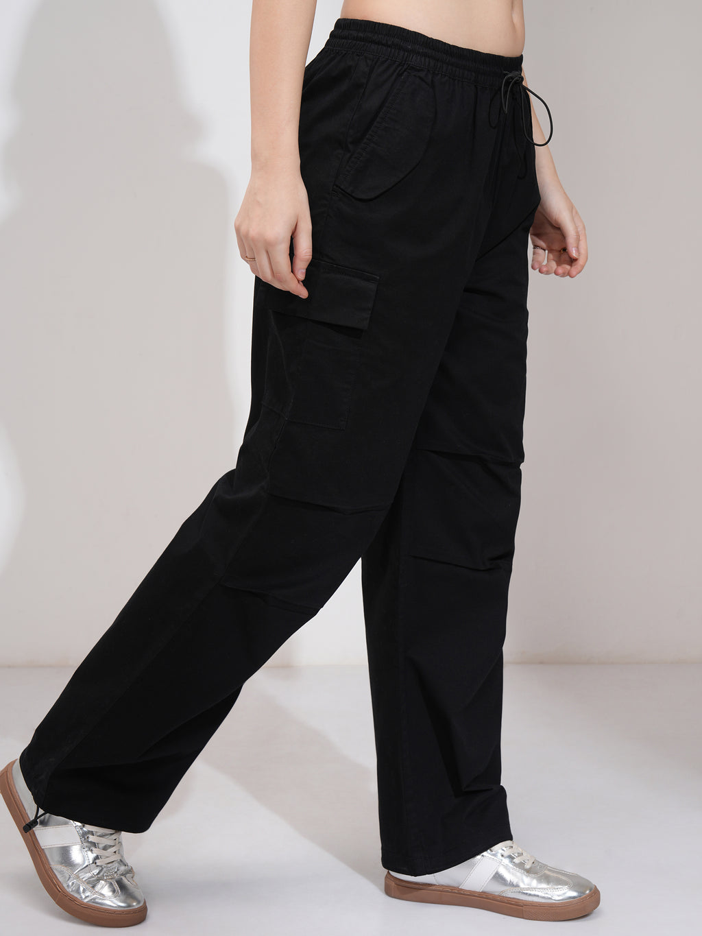 Tokyo Talkies Women Black Solid Straight Fit Cargos - Black - Image 6