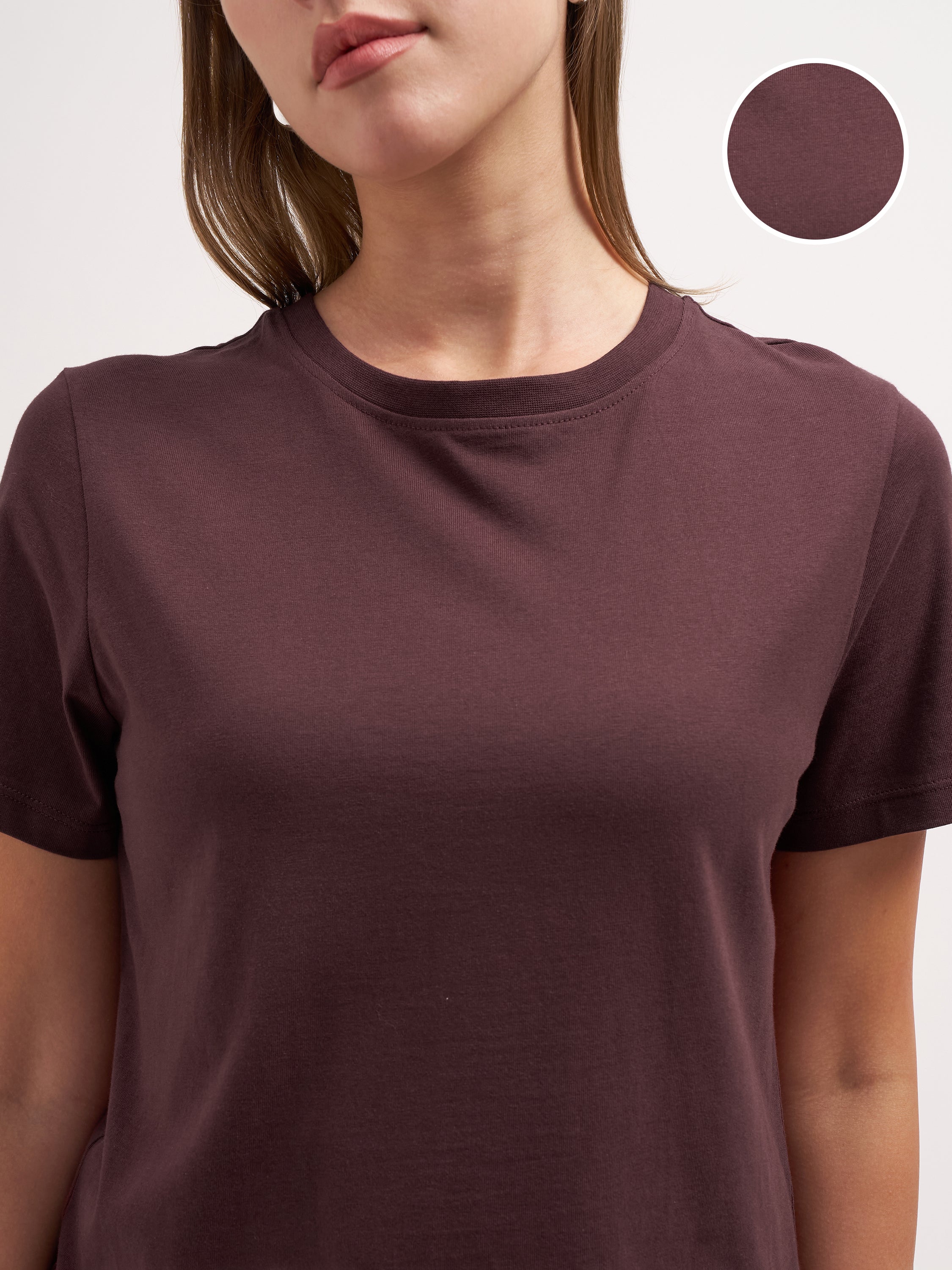 Tokyo Talkies Women Burgundy Solid Round Neck T-Shirt