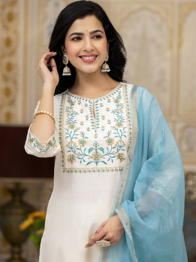 Vishudh Women Cream Embroidered Kurta With Palazzos And Dupatta - Cream - Image 2