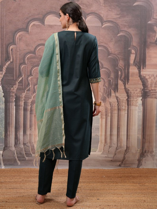 Vishudh Women Green Embroidered Kurta With Trouser And Dupatta - Green - Image 3