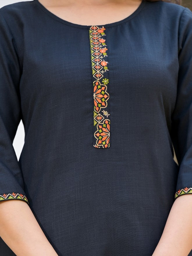Vishudh Women Navy Blue Solid Kurta With Trouser And Dupatta - Navy Blue - Image 5