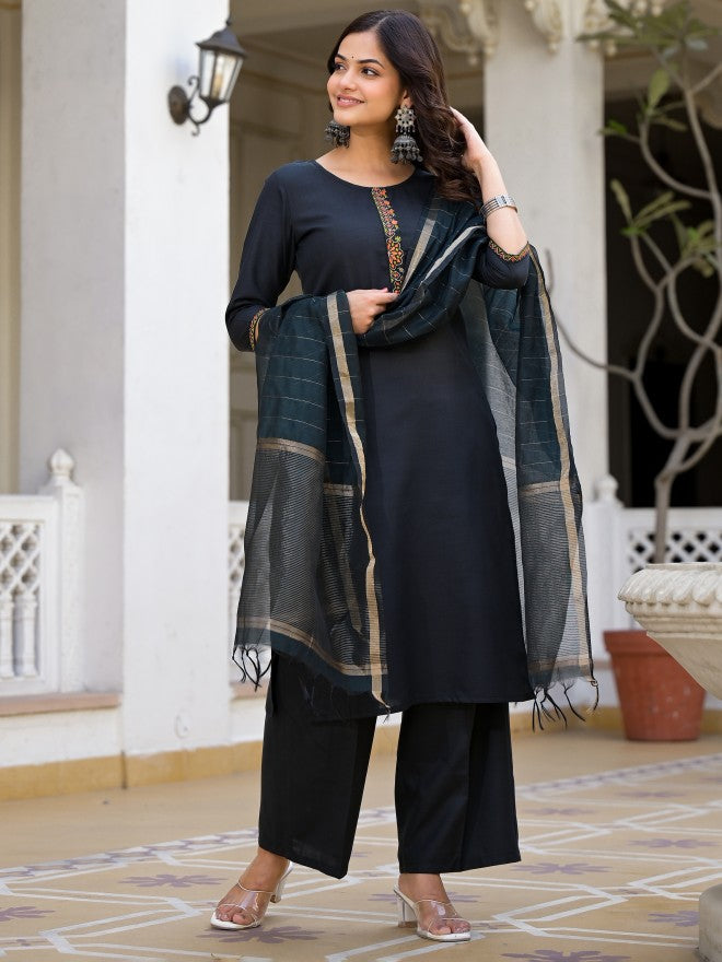 Vishudh Women Navy Blue Solid Kurta With Trouser And Dupatta - Navy Blue - Image 6