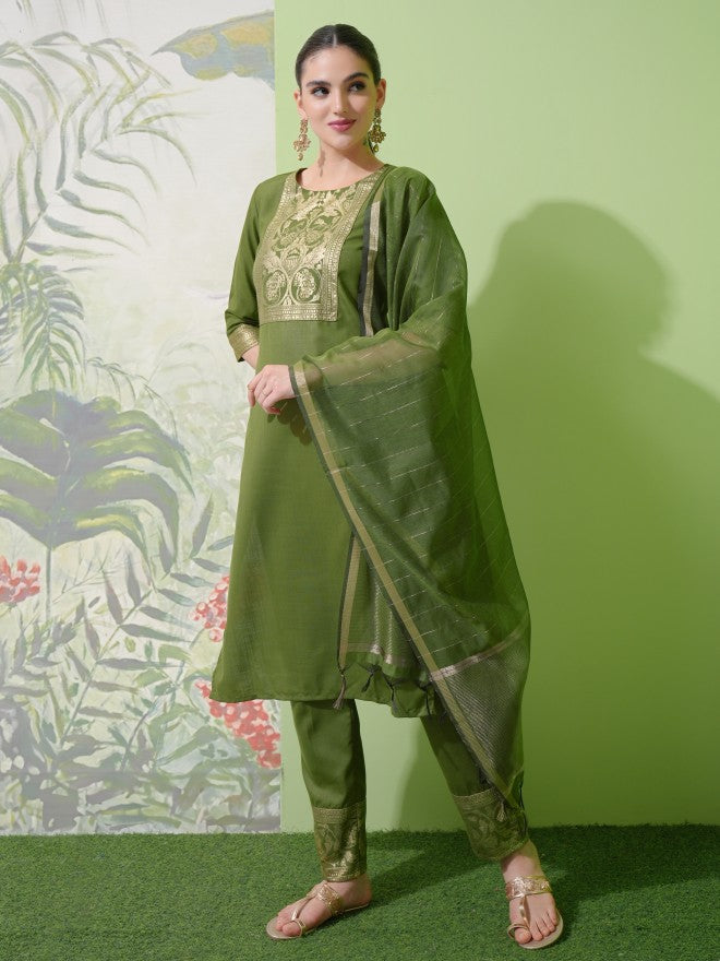 Vishudh Women Green Printed Kurta With Trouser And Dupatta - Green - Image 2