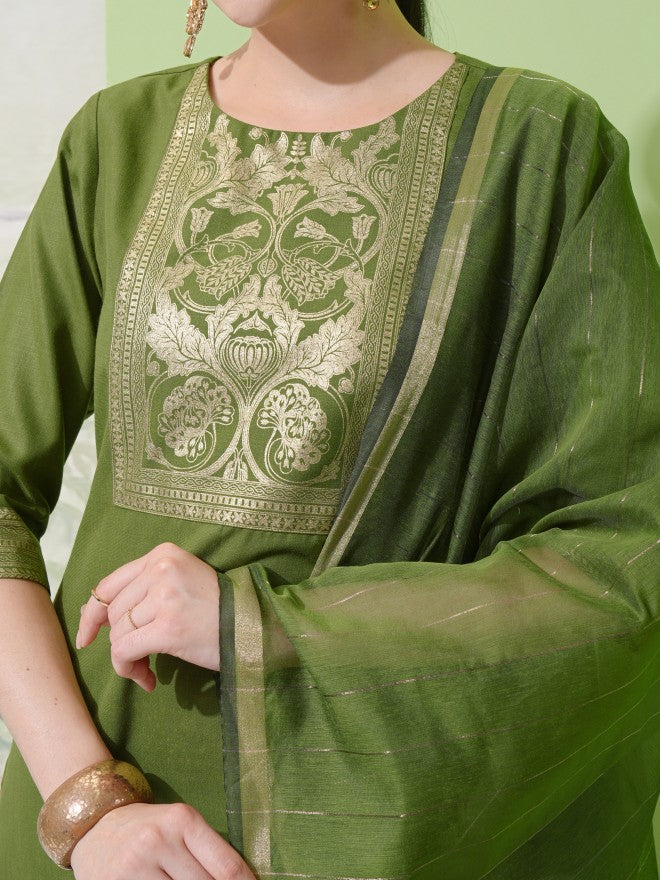 Vishudh Women Green Printed Kurta With Trouser And Dupatta - Green - Image 5