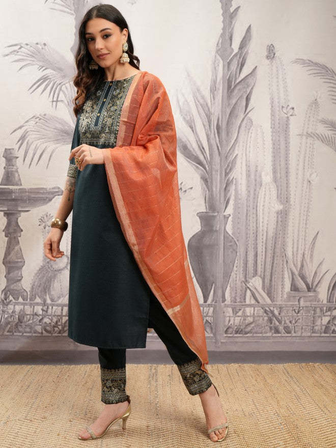 Vishudh Women Green Printed Kurta With Trouser And Dupatta - Green - Image 4
