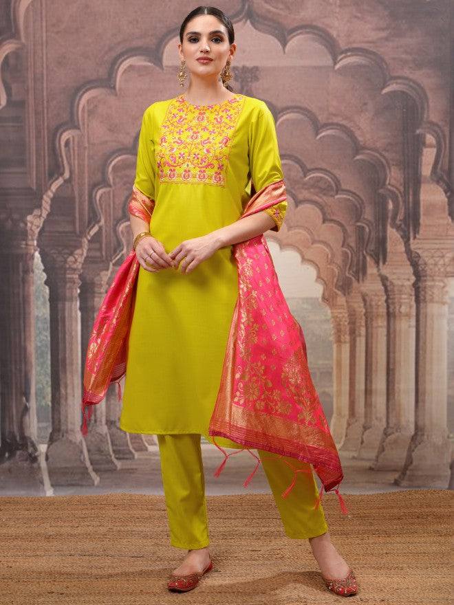 Vishudh Women Green Embroidered Kurta With Trouser And Dupatta - Green - Image 1