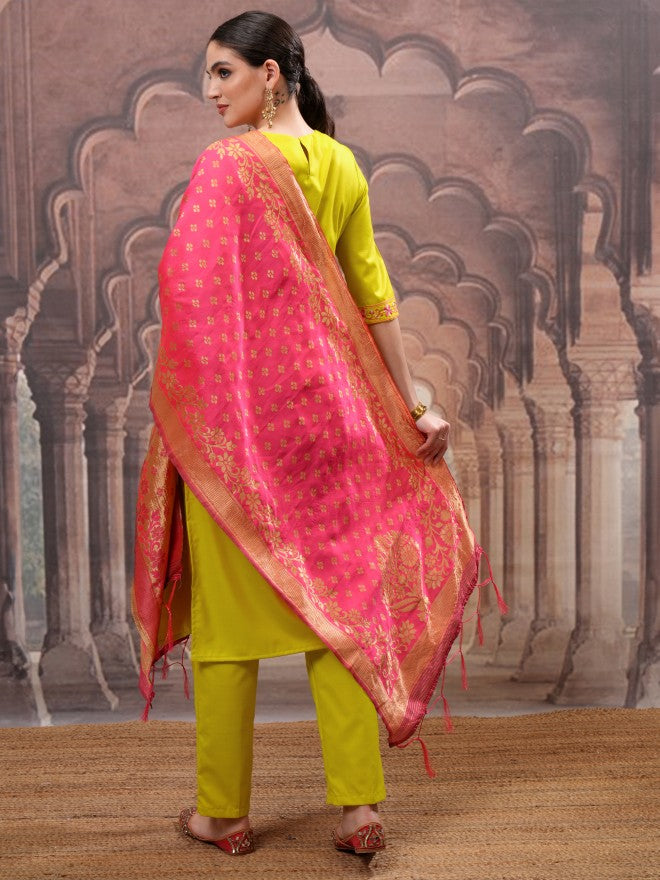Vishudh Women Green Embroidered Kurta With Trouser And Dupatta - Green - Image 3