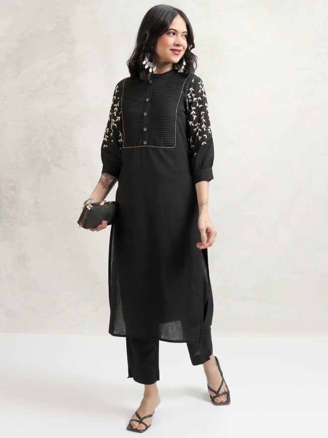 Vishudh Women Black Embroidered Kurta With Trousers - Black - Image 1