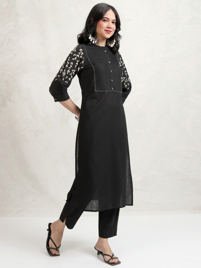 Vishudh Women Black Embroidered Kurta With Trousers - Black - Image 6