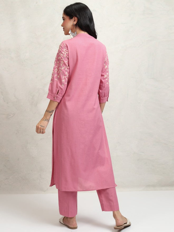 Vishudh Women Pink Embroidered Kurta With Trousers - Pink - Image 3
