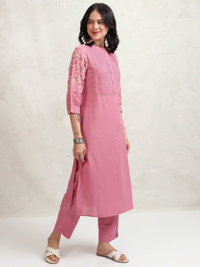 Vishudh Women Pink Embroidered Kurta With Trousers - Pink - Image 6