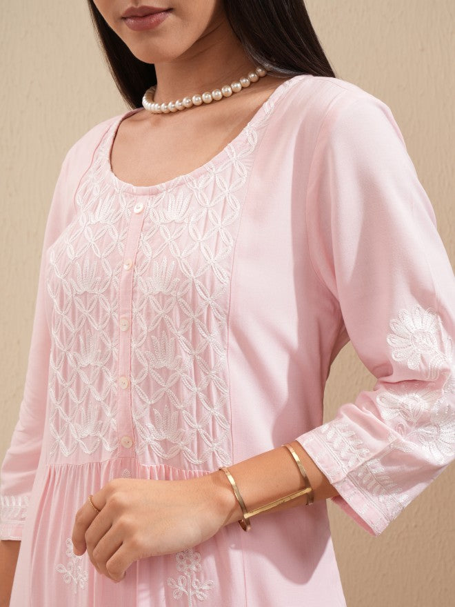 Vishudh Women Pink Embroidered Kurta With Palazzo - Pink - Image 5