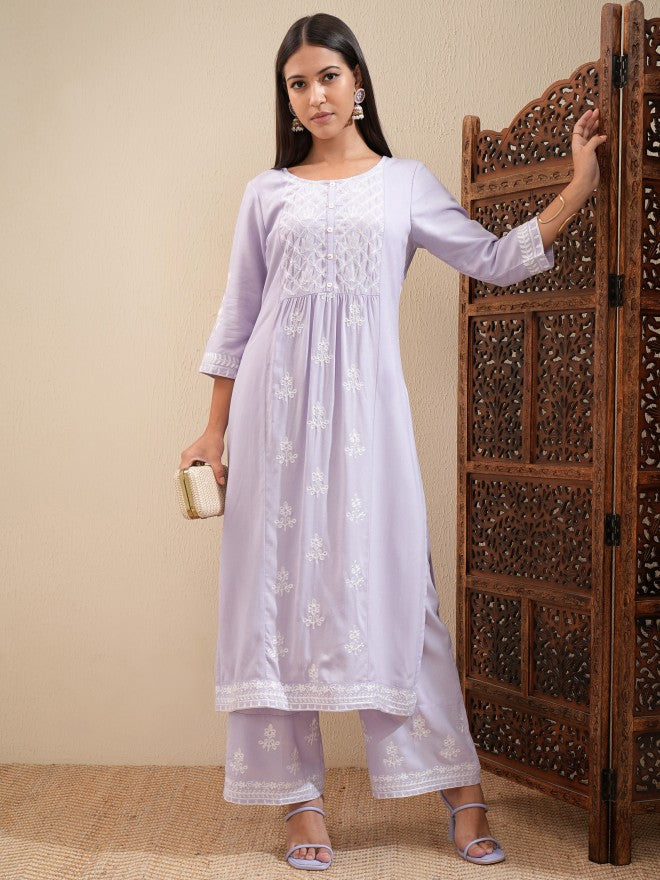 Vishudh Women Lavender Embroidered Kurta With Palazzo - Lavender - Image 2