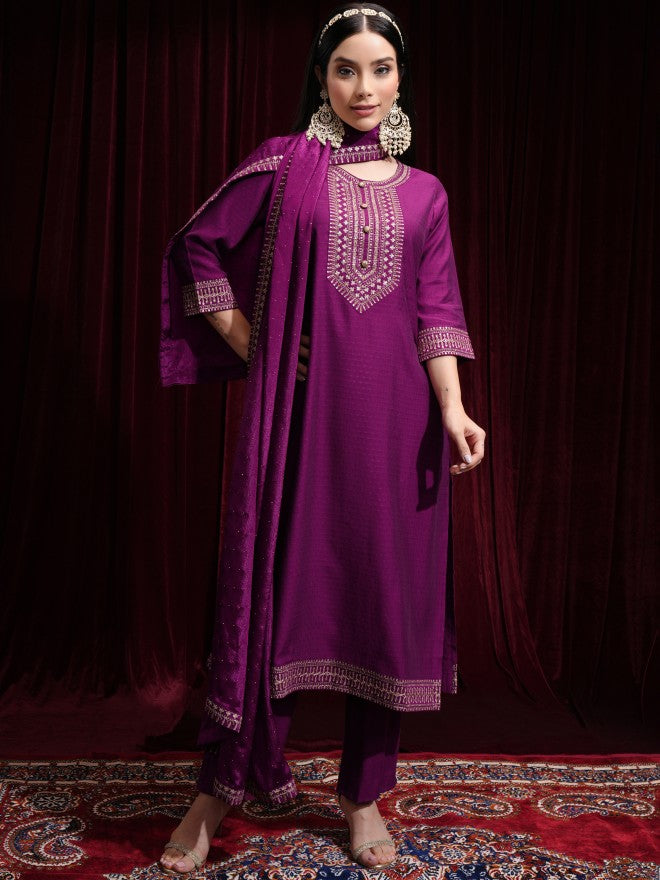 Vishudh Women Magenta Kurta With Palazzos And Dupatta - Magenta - Image 2