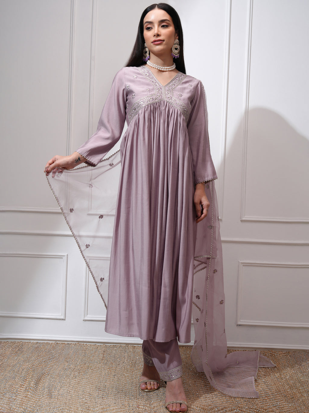 Vishudh Women Mauve Kurta With Palazzos And Dupatta - Mauve - Image 2