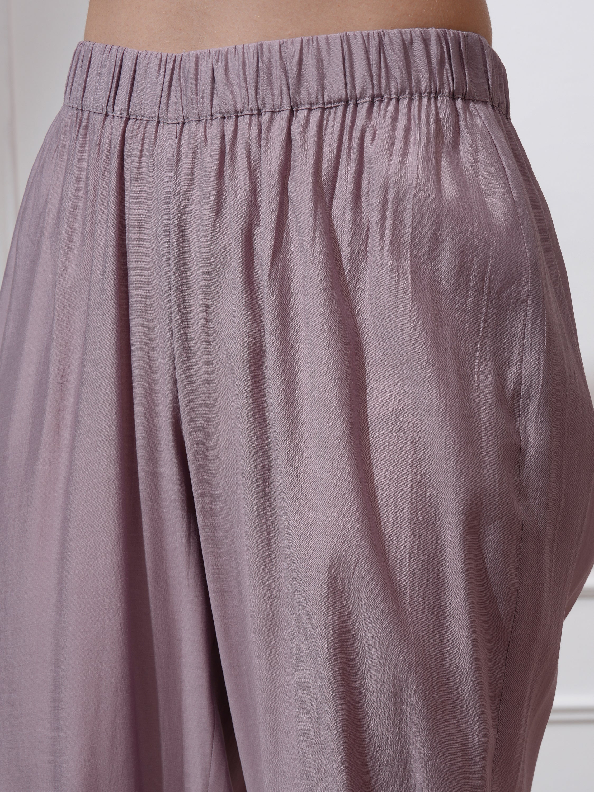 Vishudh Women Mauve Kurta With Palazzos And Dupatta - Mauve - Image 7