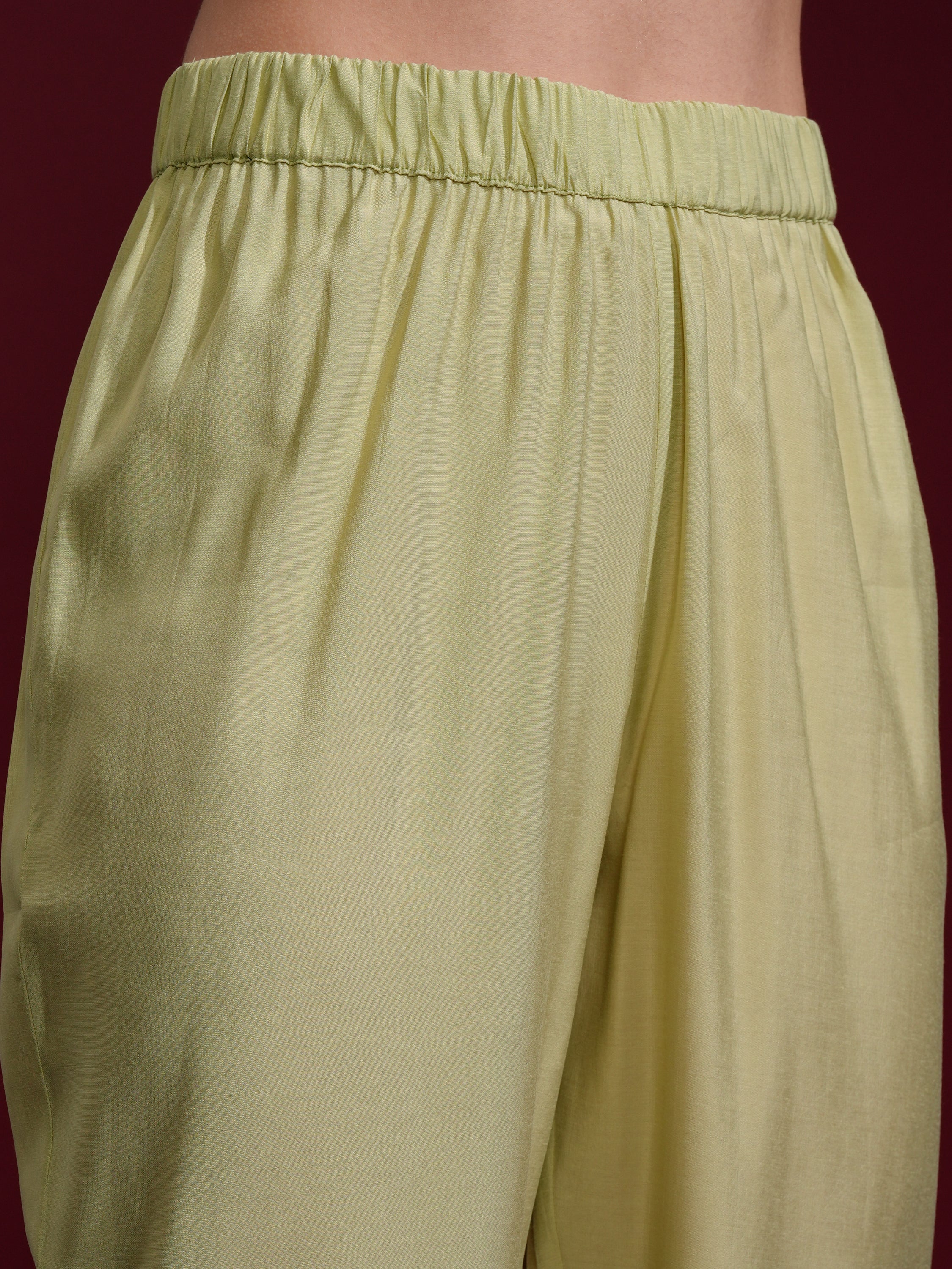 Vishudh Women Green Kurta With Palazzos And Dupatta - Green - Image 7