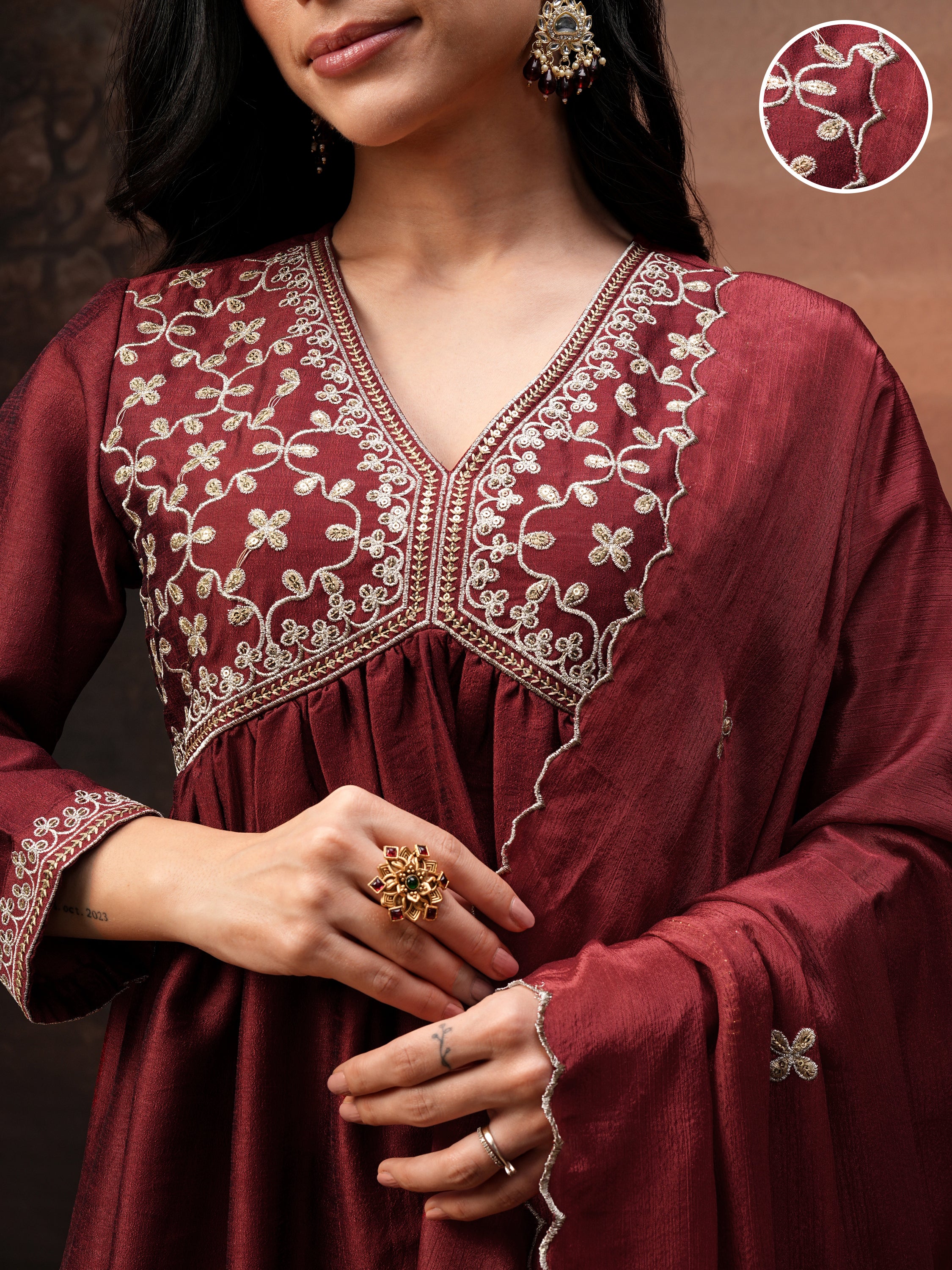 Vishudh Women Red Embroidered Kurta With Palazzo And Dupatta - Red - Image 5