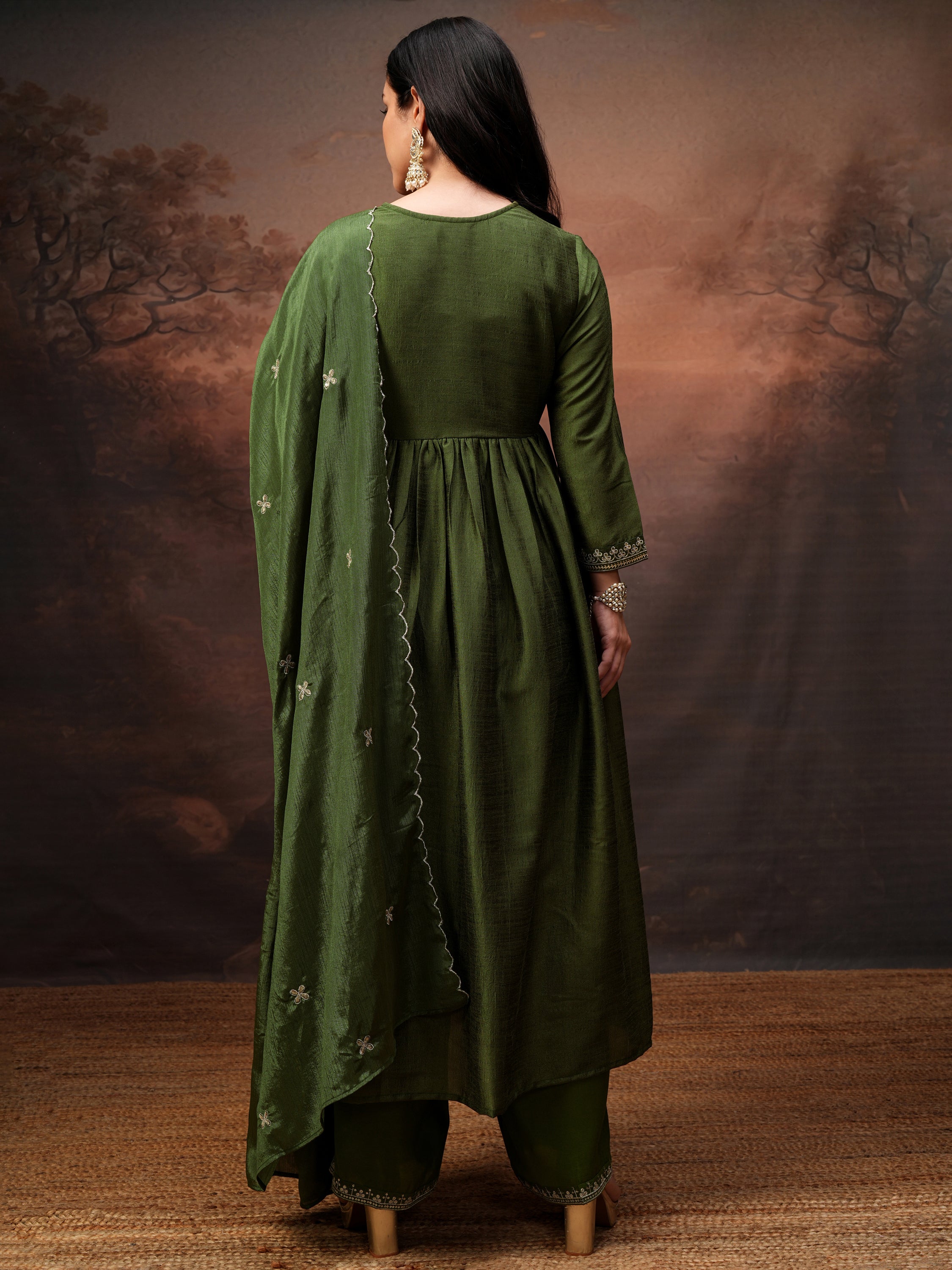 Vishudh Women Green Embroidered Kurta With Palazzo And Dupatta - Green - Image 3
