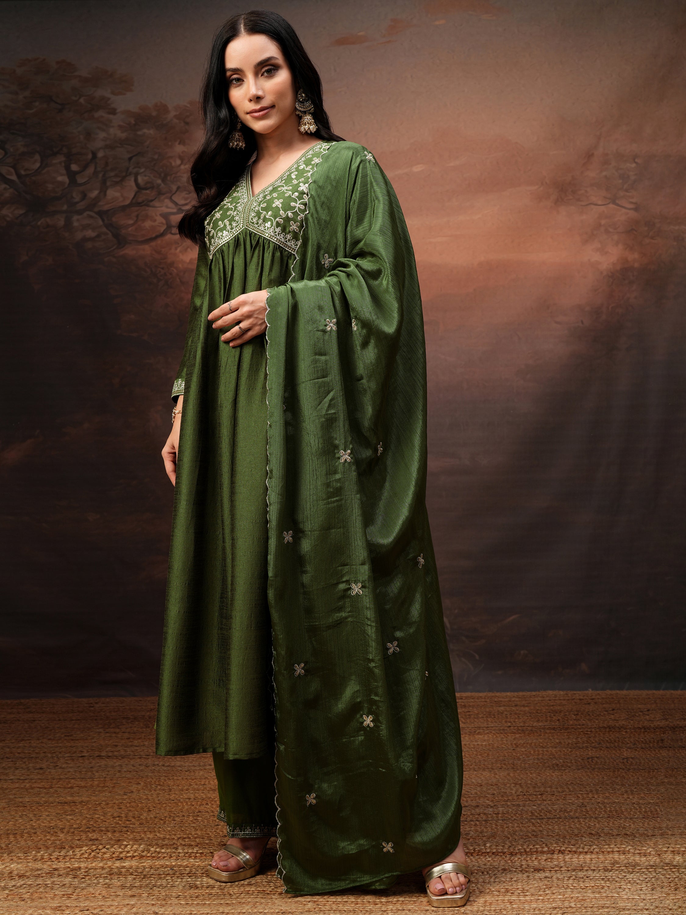 Vishudh Women Green Embroidered Kurta With Palazzo And Dupatta - Green - Image 4