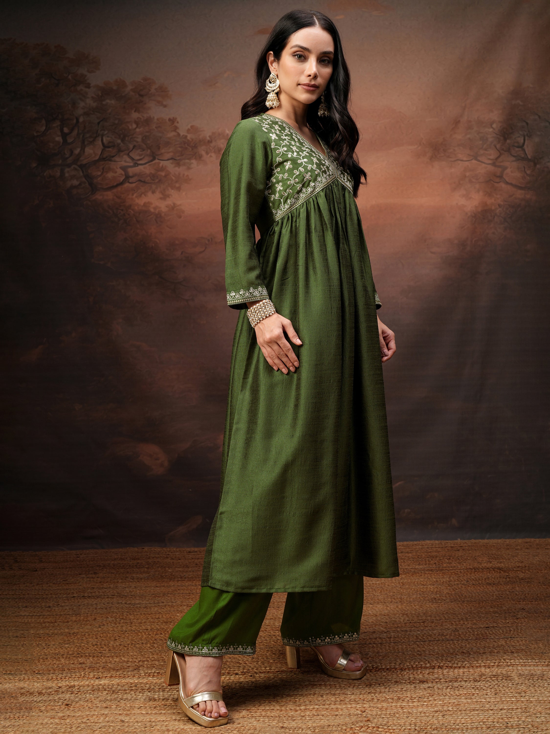 Vishudh Women Green Embroidered Kurta With Palazzo And Dupatta - Green - Image 6