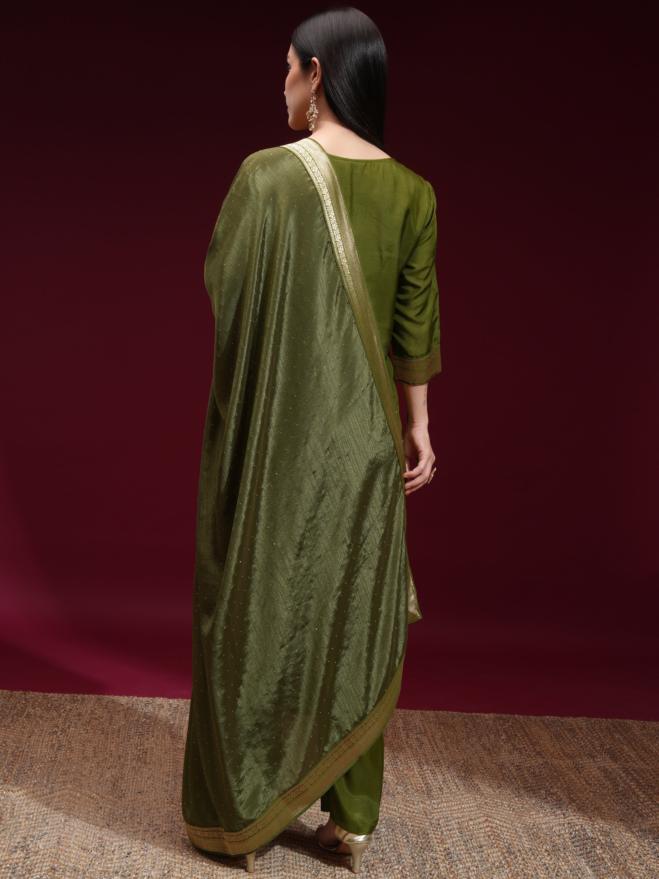 Vishudh Women Green Printed Kurta With Palazzo And Dupatta - Green - Image 3