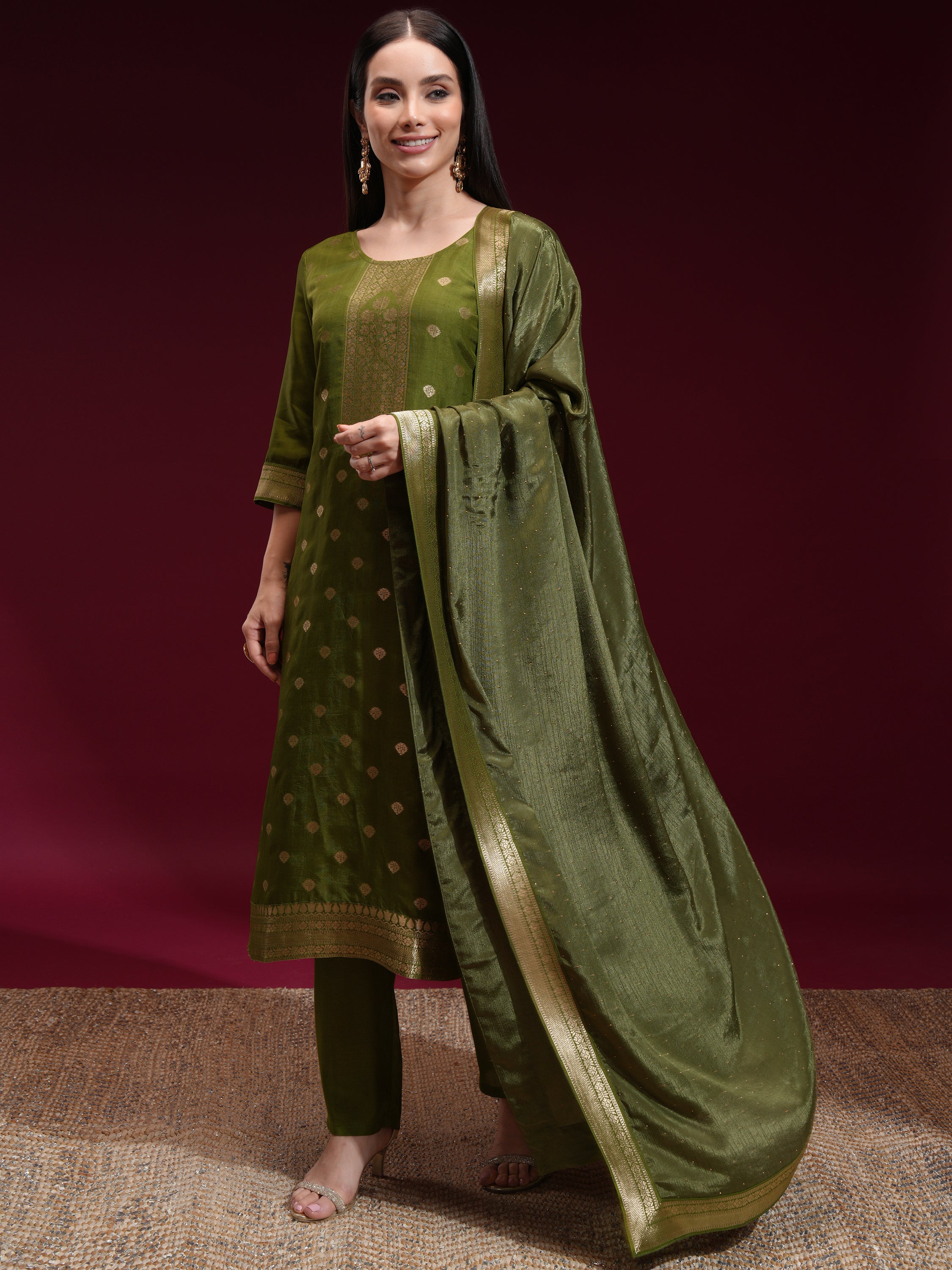Vishudh Women Green Printed Kurta With Palazzo And Dupatta - Green - Image 4