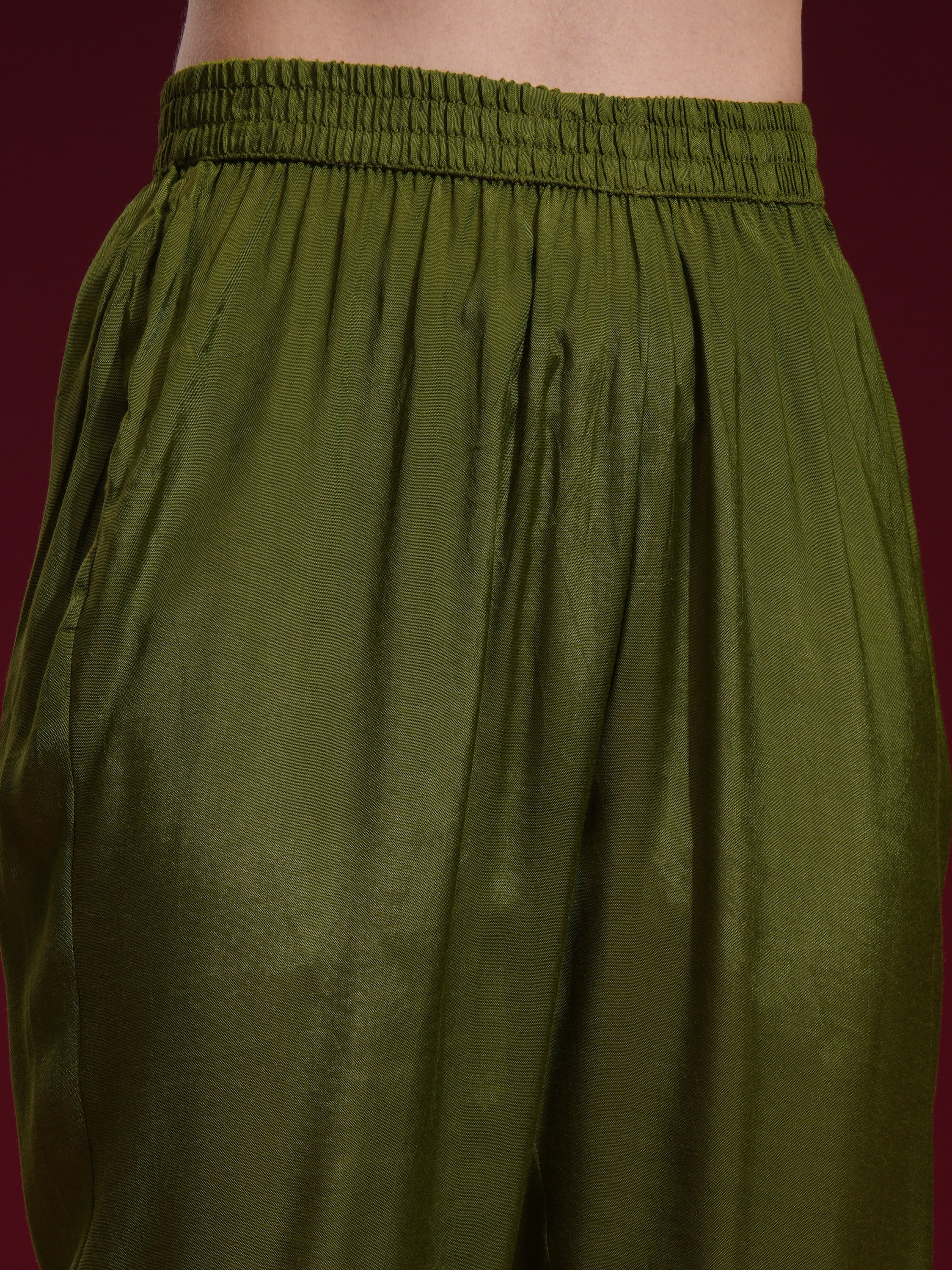 Vishudh Women Green Printed Kurta With Palazzo And Dupatta - Green - Image 7