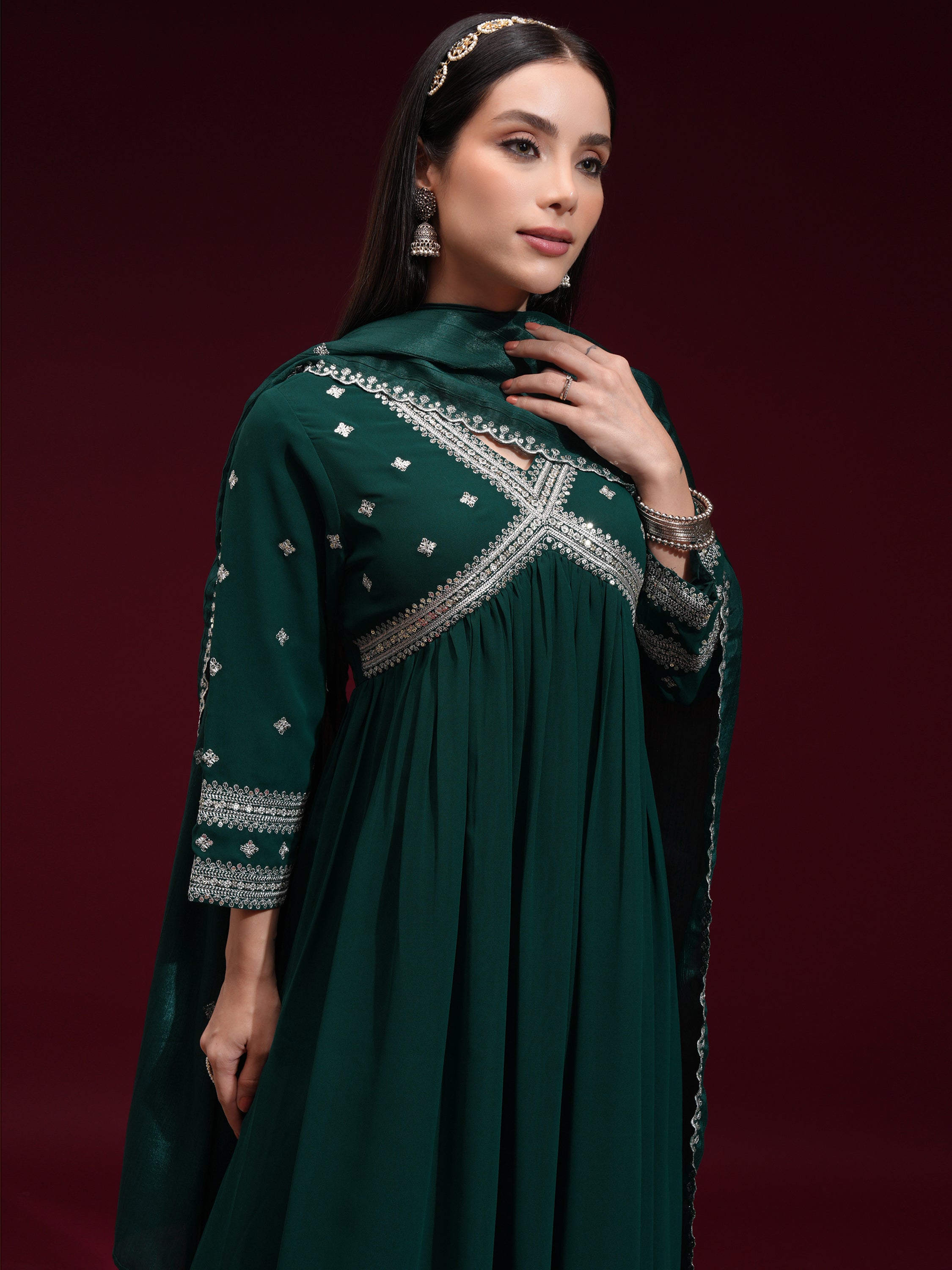 Vishudh Women Green Embroidered Kurta With Trouser And Dupatta - Green - Image 1