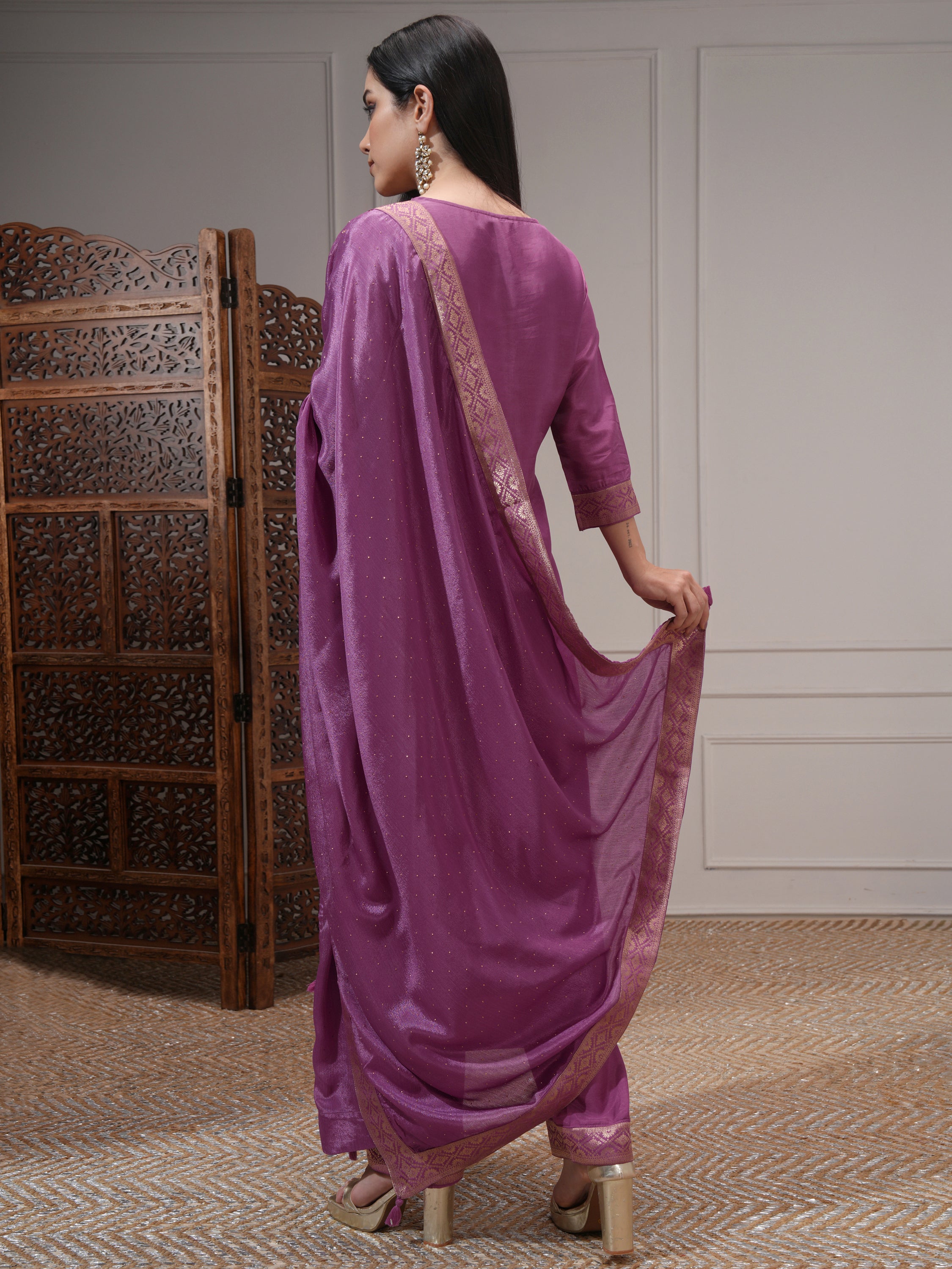 Vishudh Women Mauve Printed Kurta With Palazzo And Dupatta - Mauve - Image 3