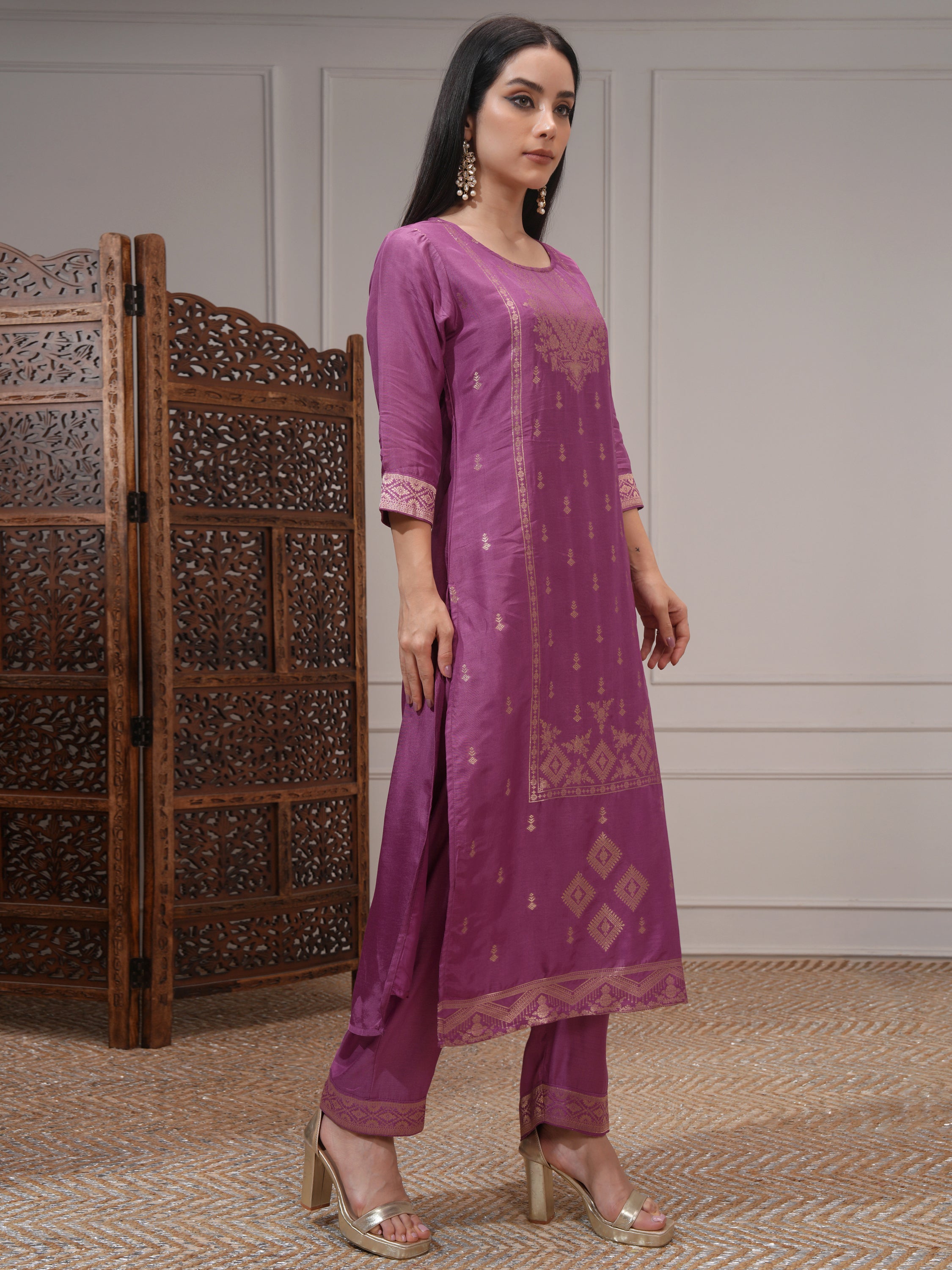 Vishudh Women Mauve Printed Kurta With Palazzo And Dupatta - Mauve - Image 6