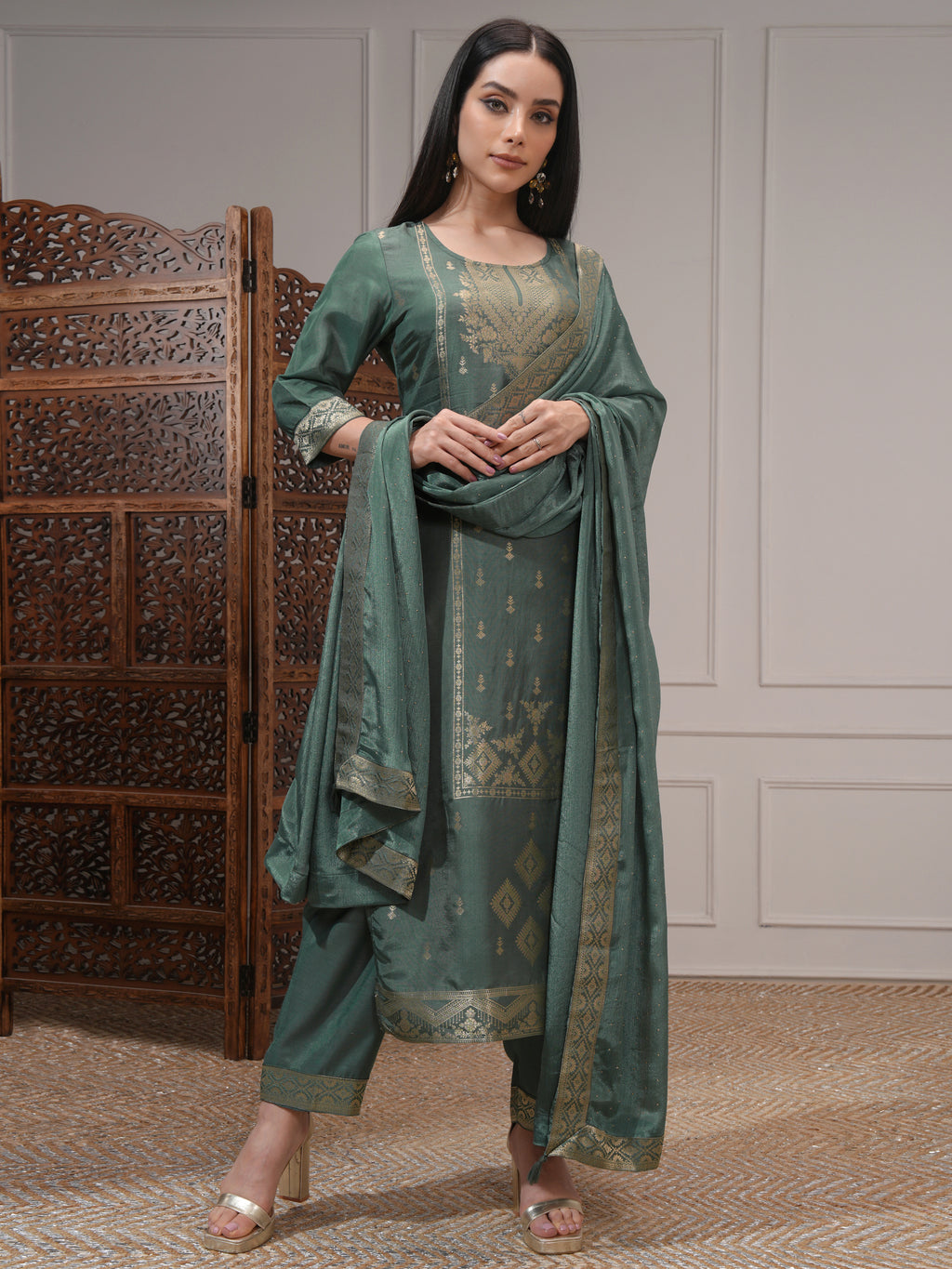 Vishudh Women Green Printed Kurta With Palazzo And Dupatta - Green - Image 2