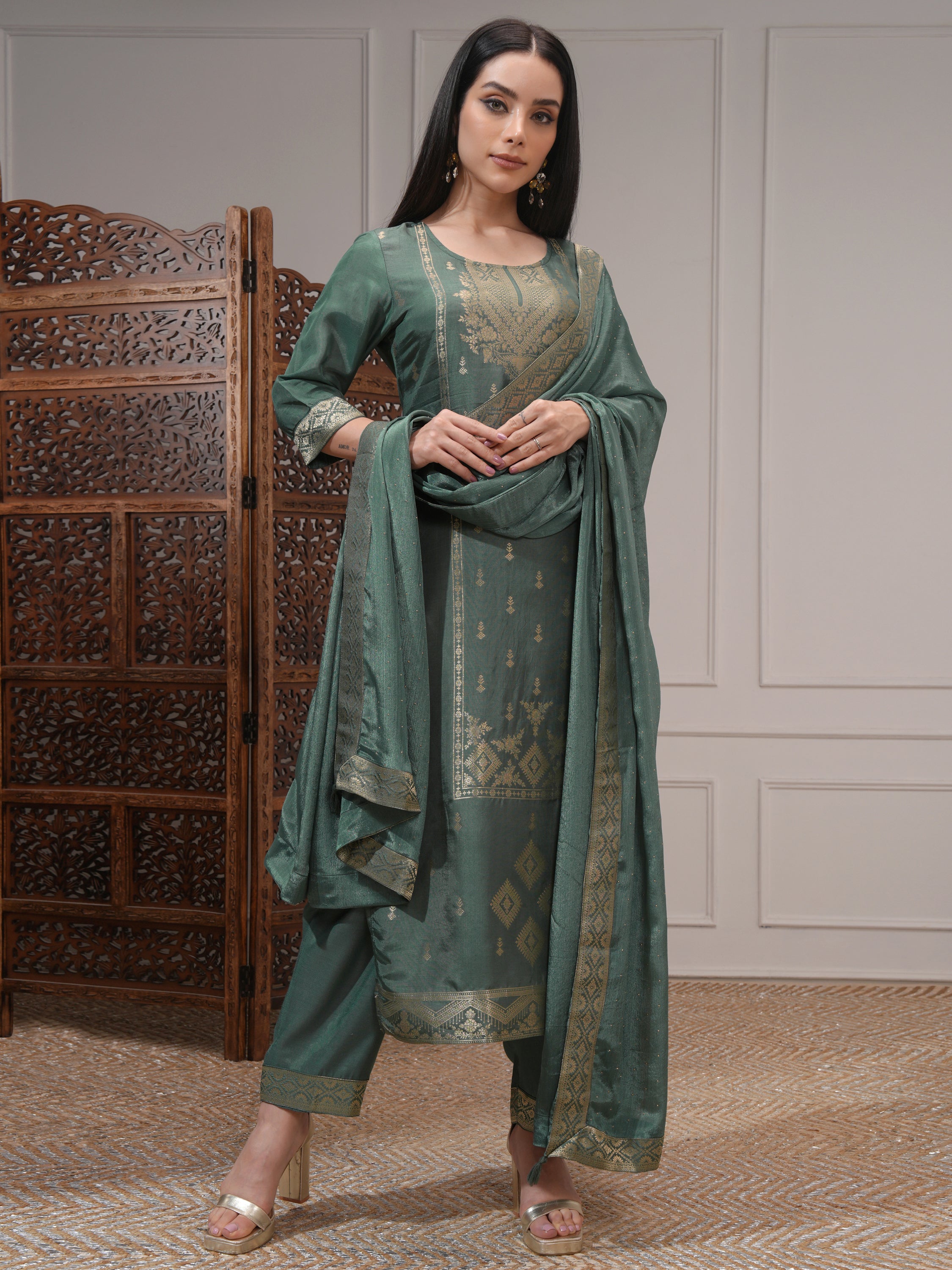 Vishudh Women Green Printed Kurta With Palazzo And Dupatta - Green - Image 2