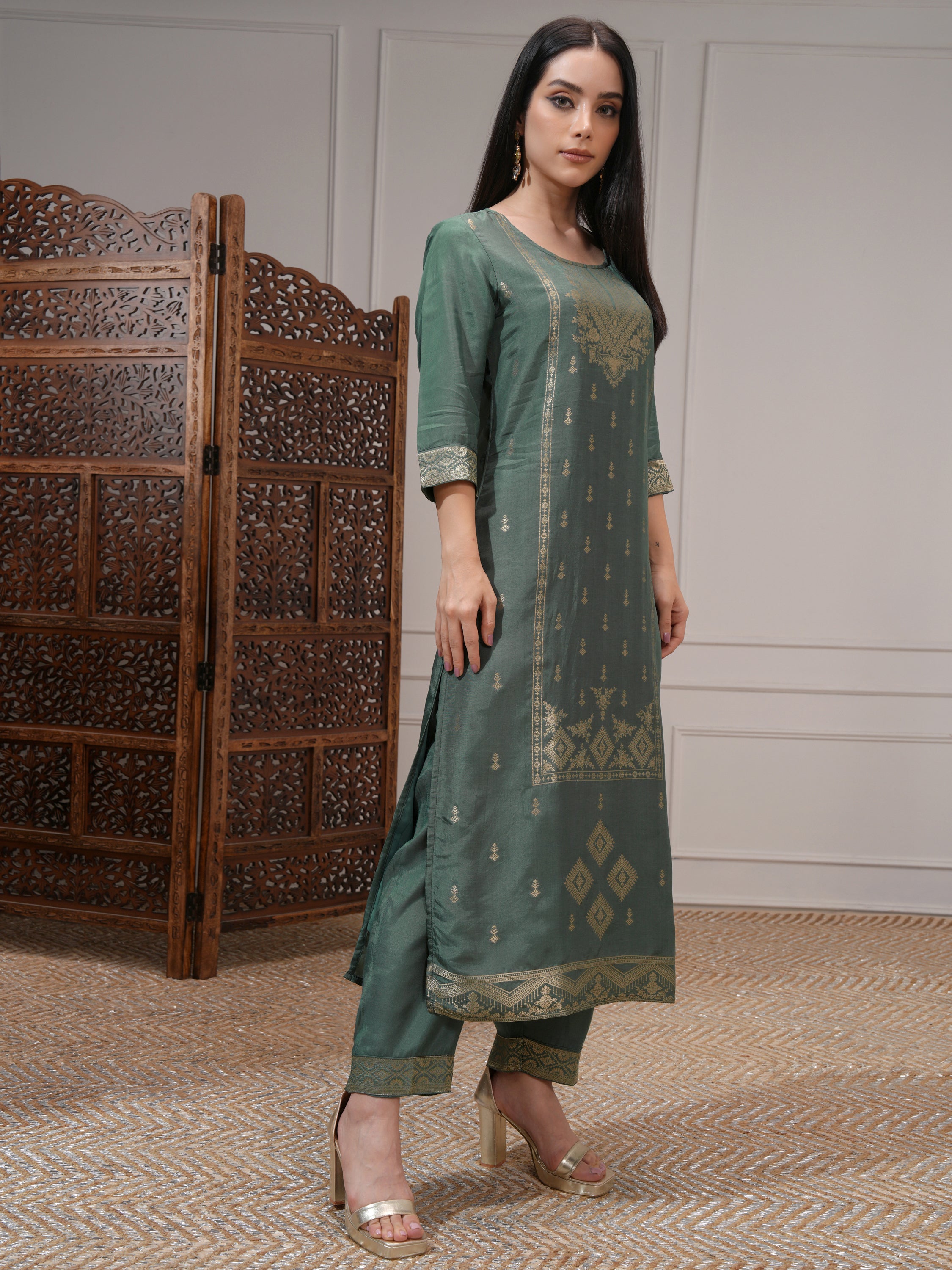 Vishudh Women Green Printed Kurta With Palazzo And Dupatta - Green - Image 6